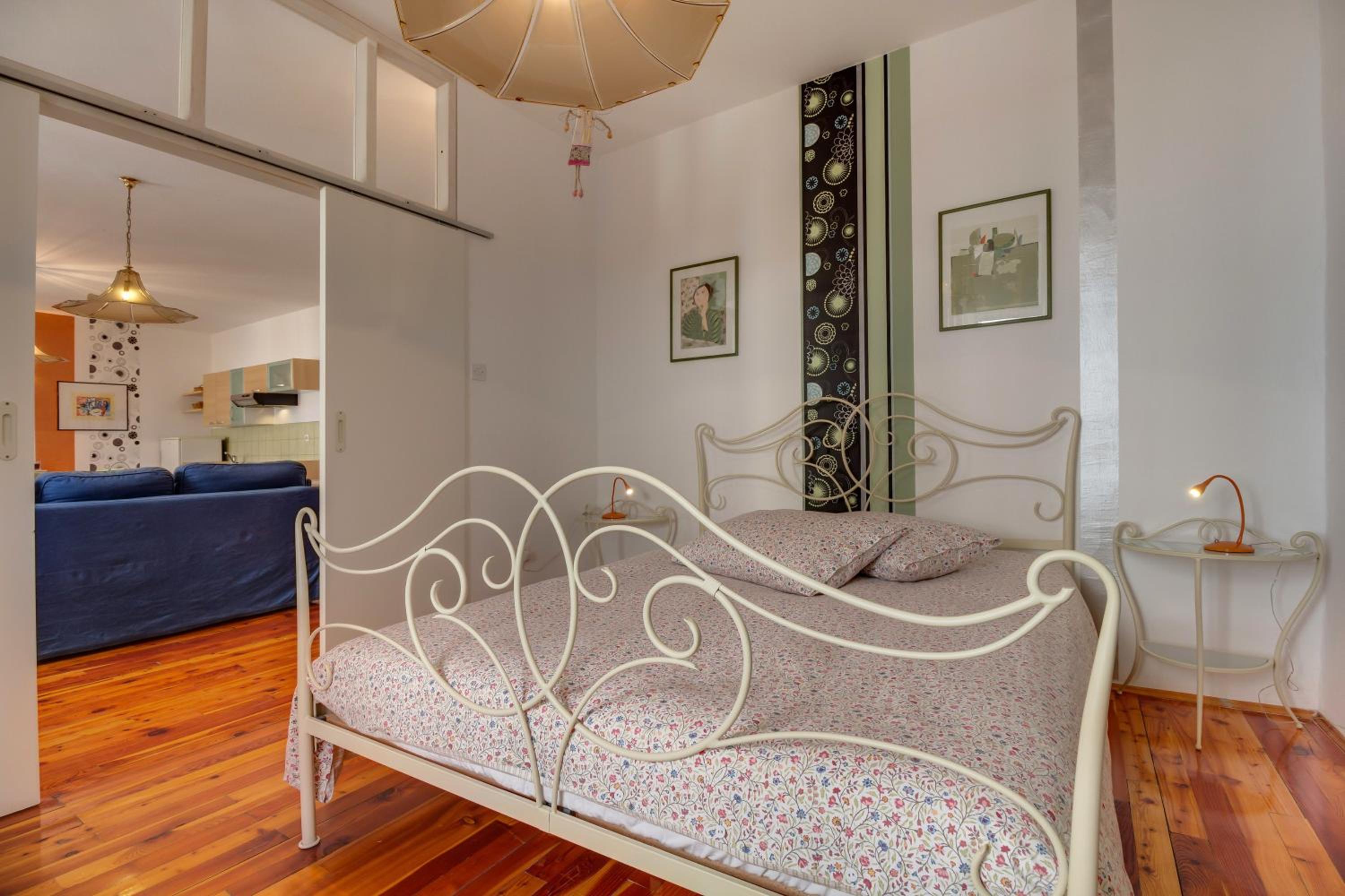 Apartments Mandarina view 2