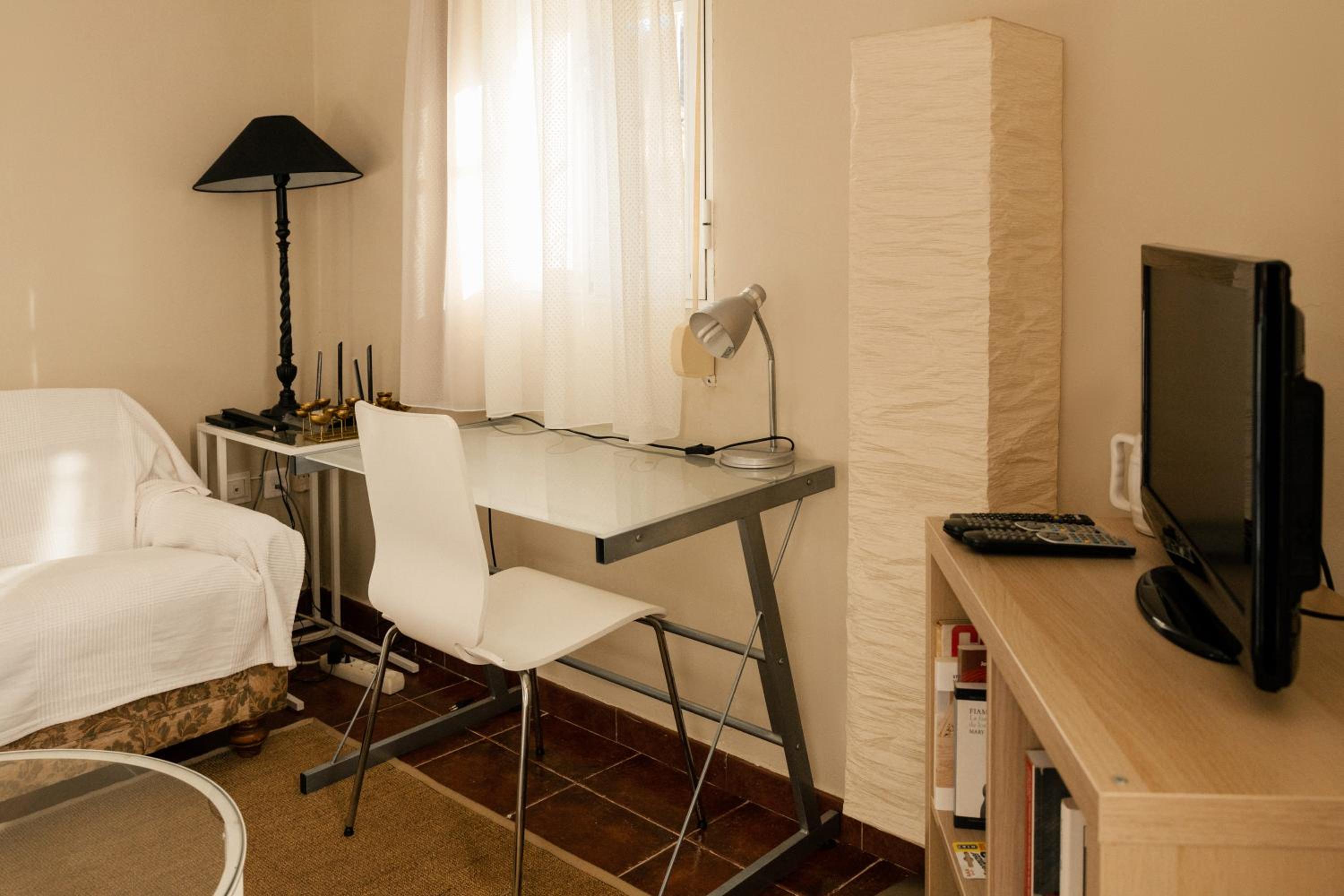 Agradable casa con jardín privado