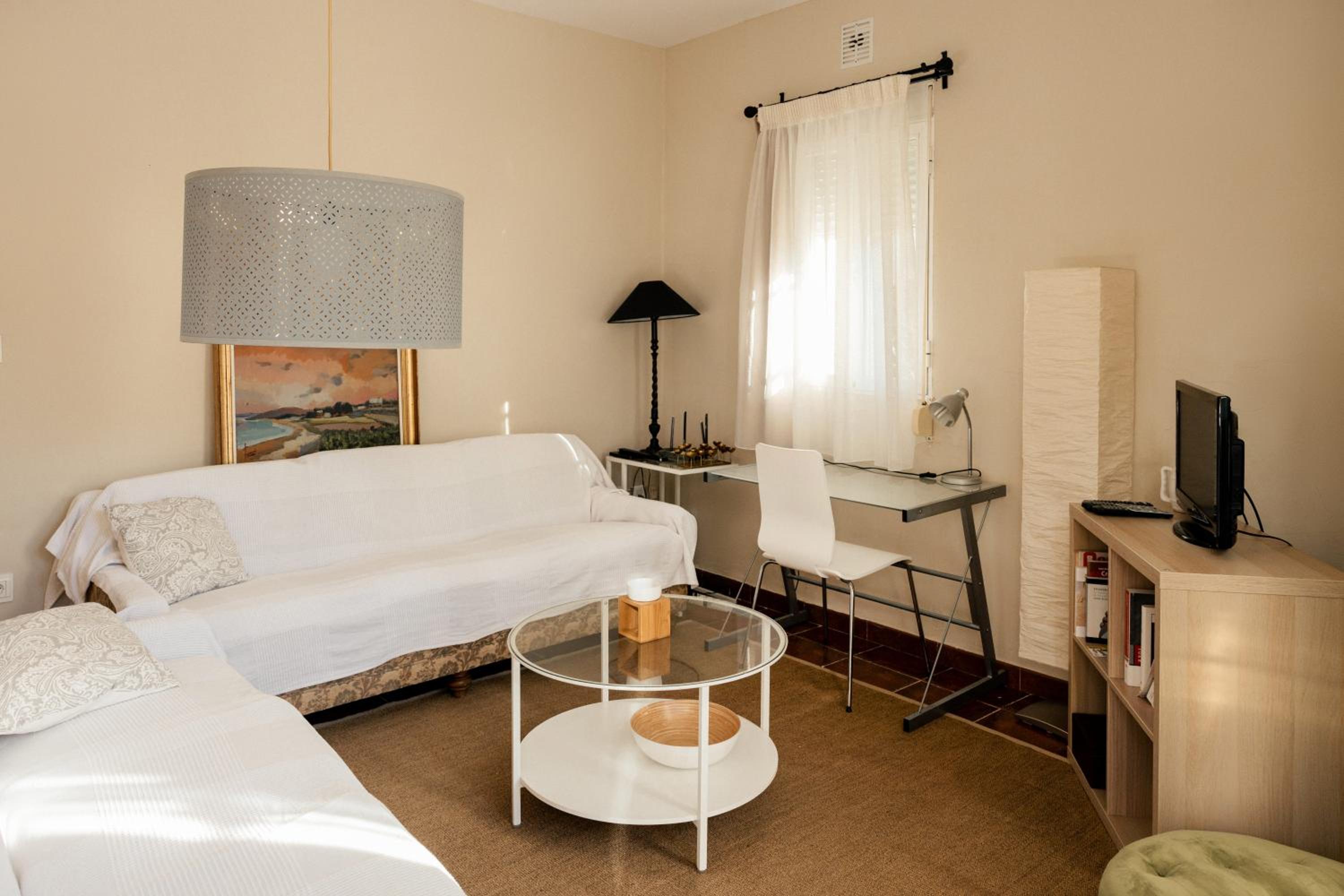 Agradable casa con jardín privado