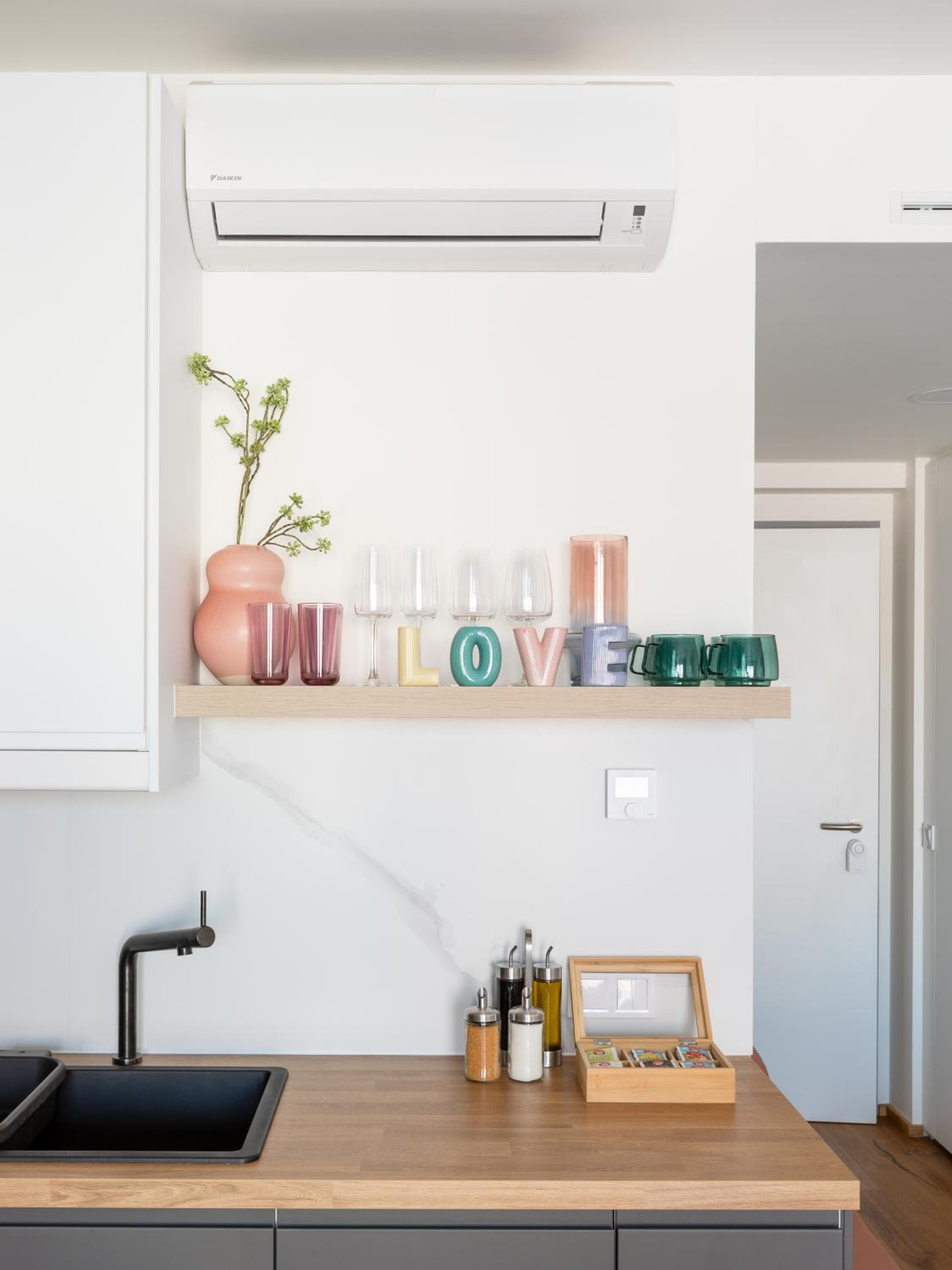 Urban Chic Residences