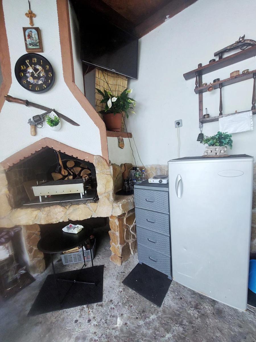 Guest Rooms Vŭrbite