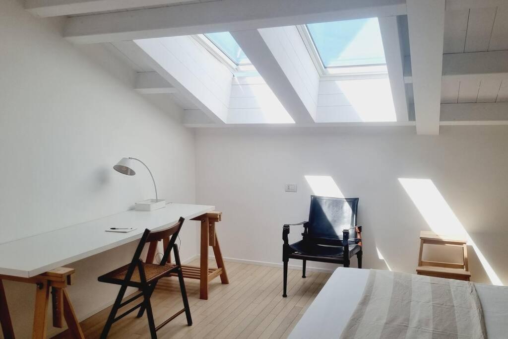 [DUOMO 10min] Shopping&Relax Fast Wifi & Balcony