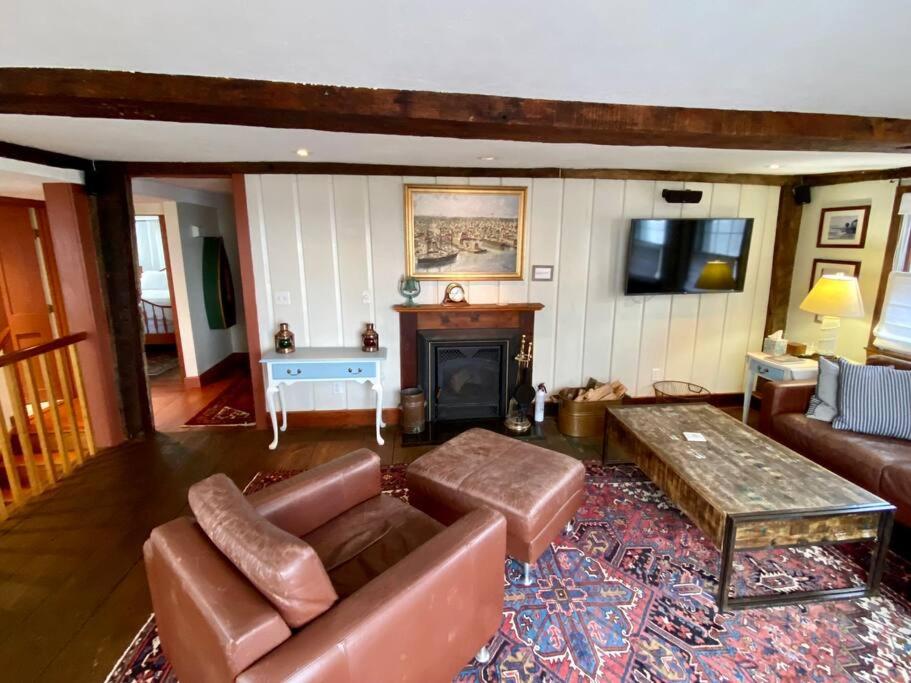 Circa 1725 home w/Roof Deck and Water Views view 2