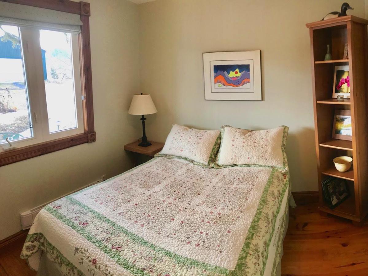 Fells Meadows Farmhouse on Country Property