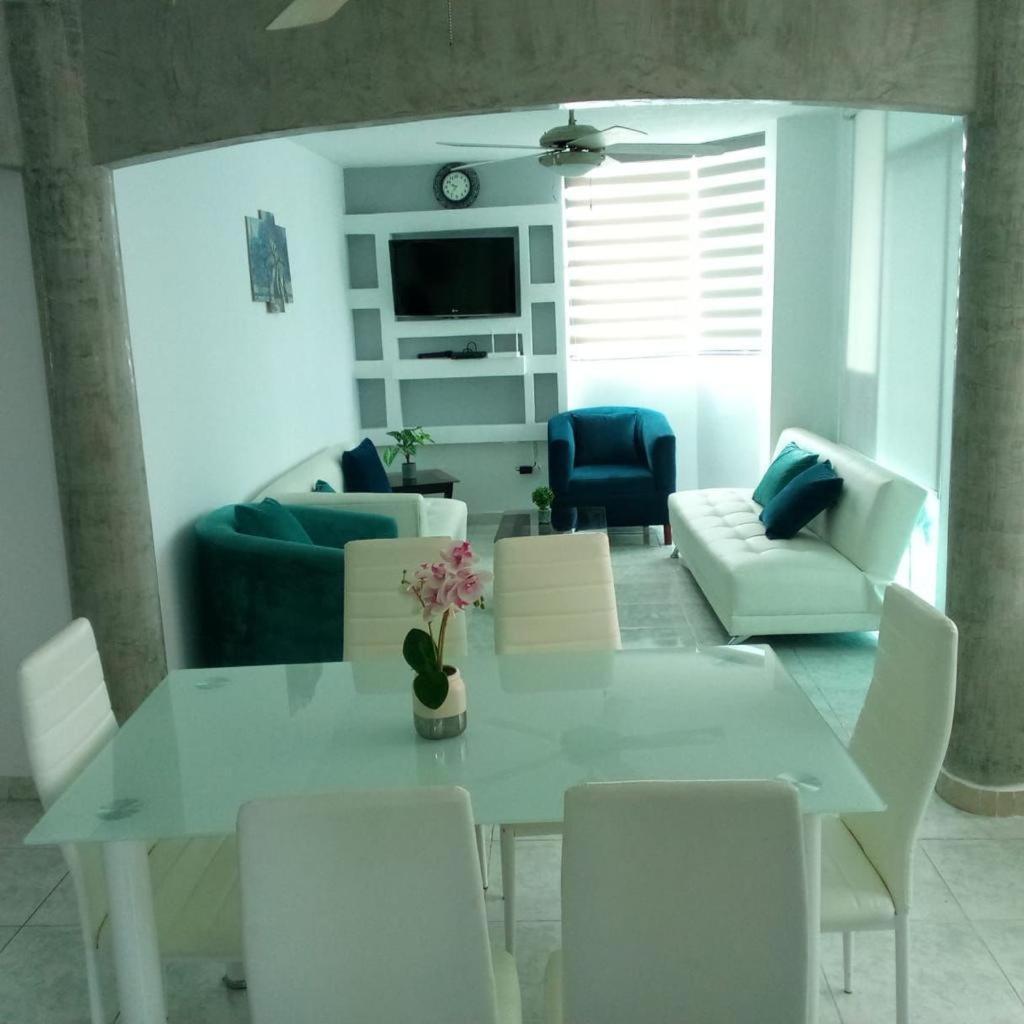 Departamento bonito y comodo en Tonsupa