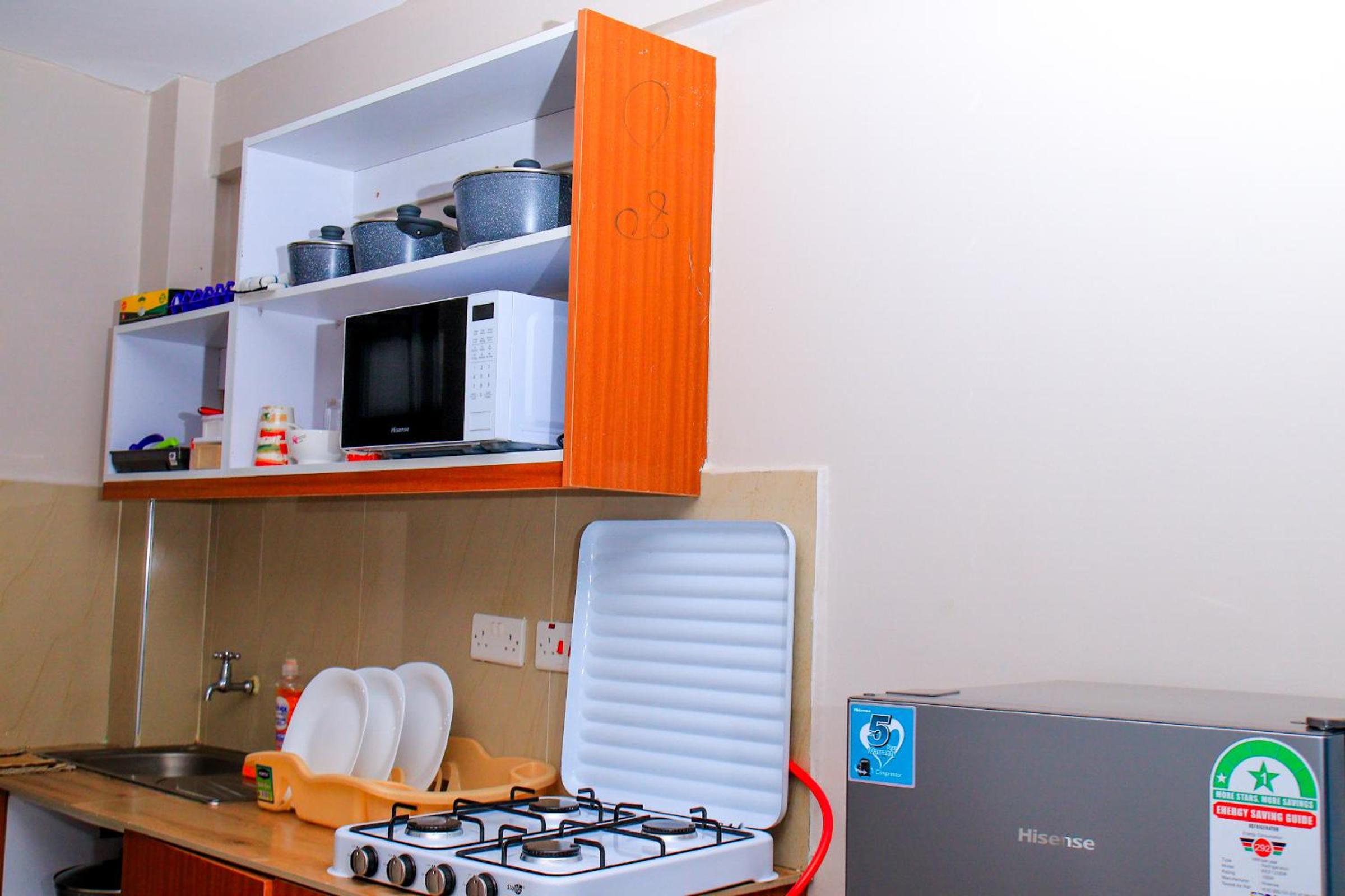 Elly Residence