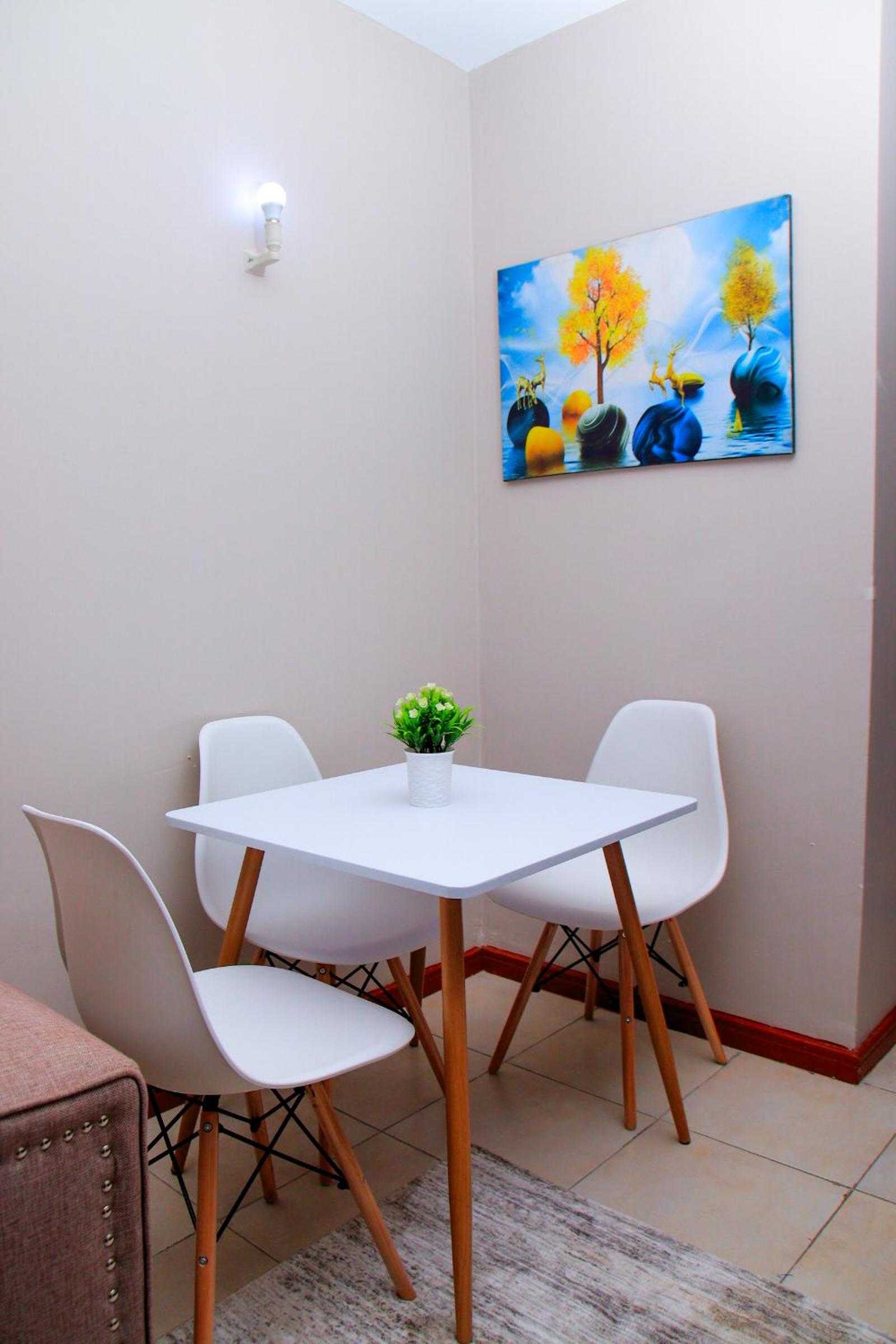 Elly Residence