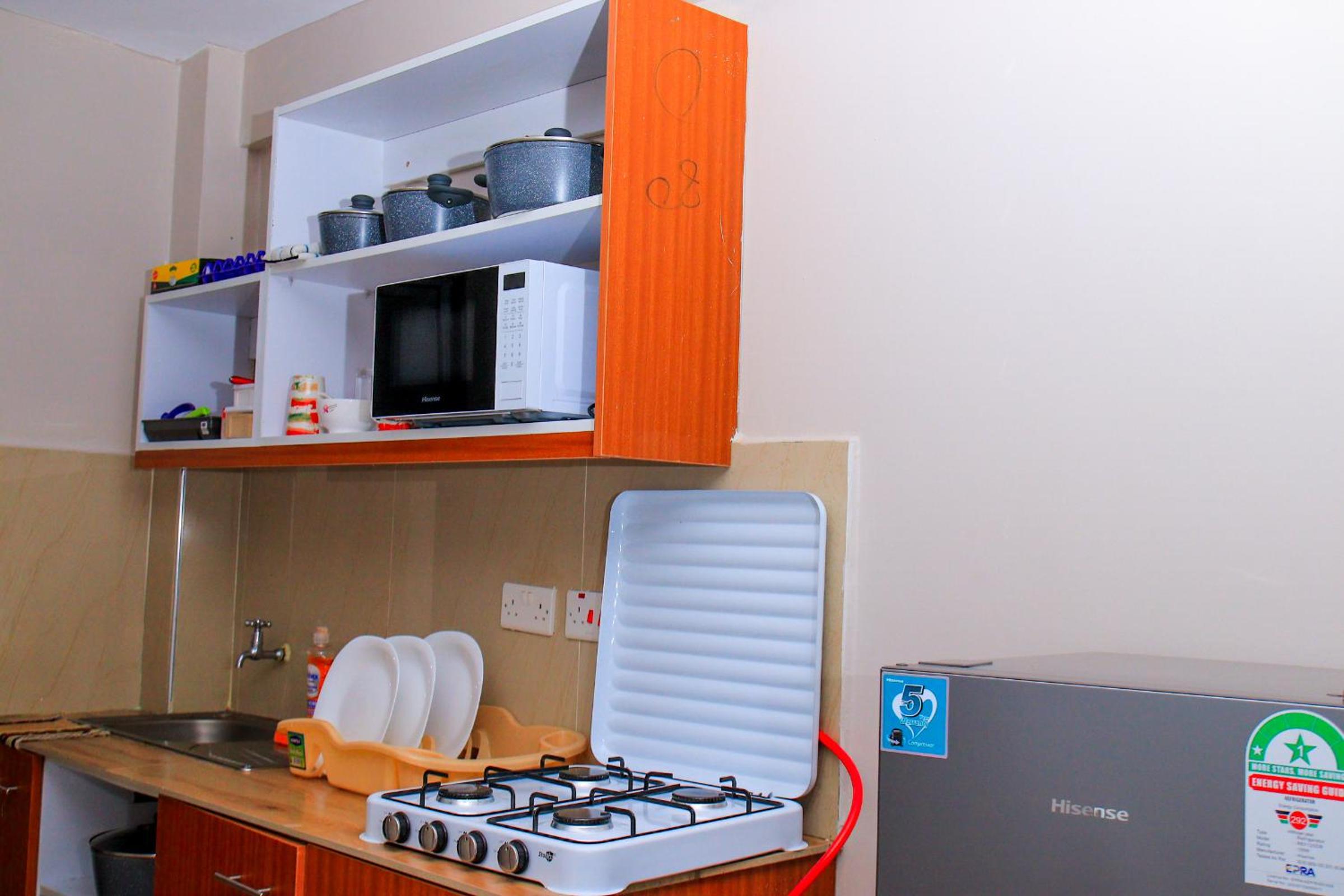 Elly Residence