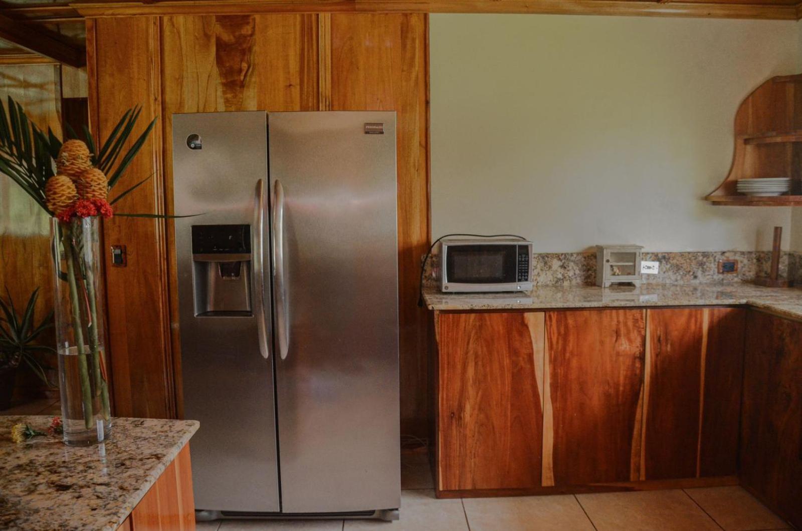 La Fortuna Country House