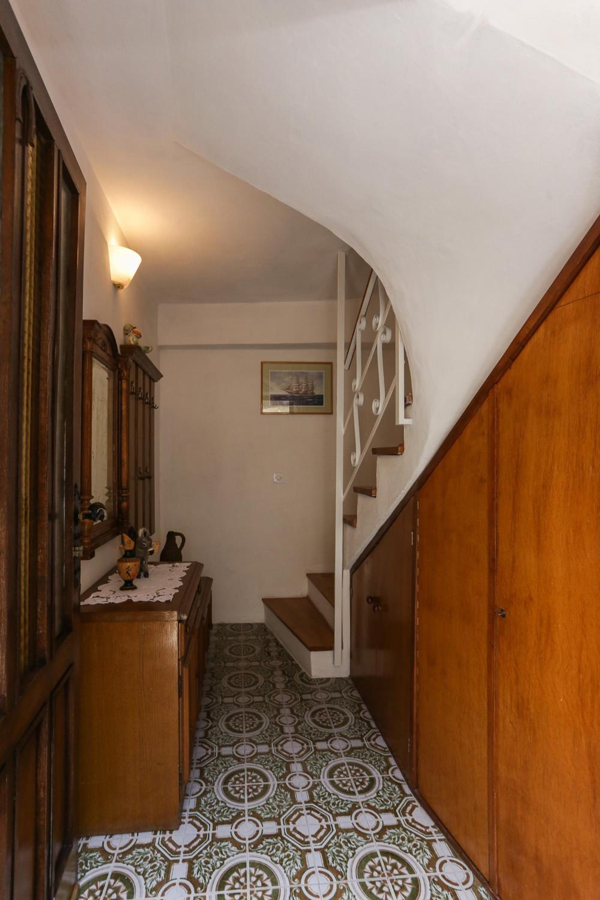 Apartment Ikana