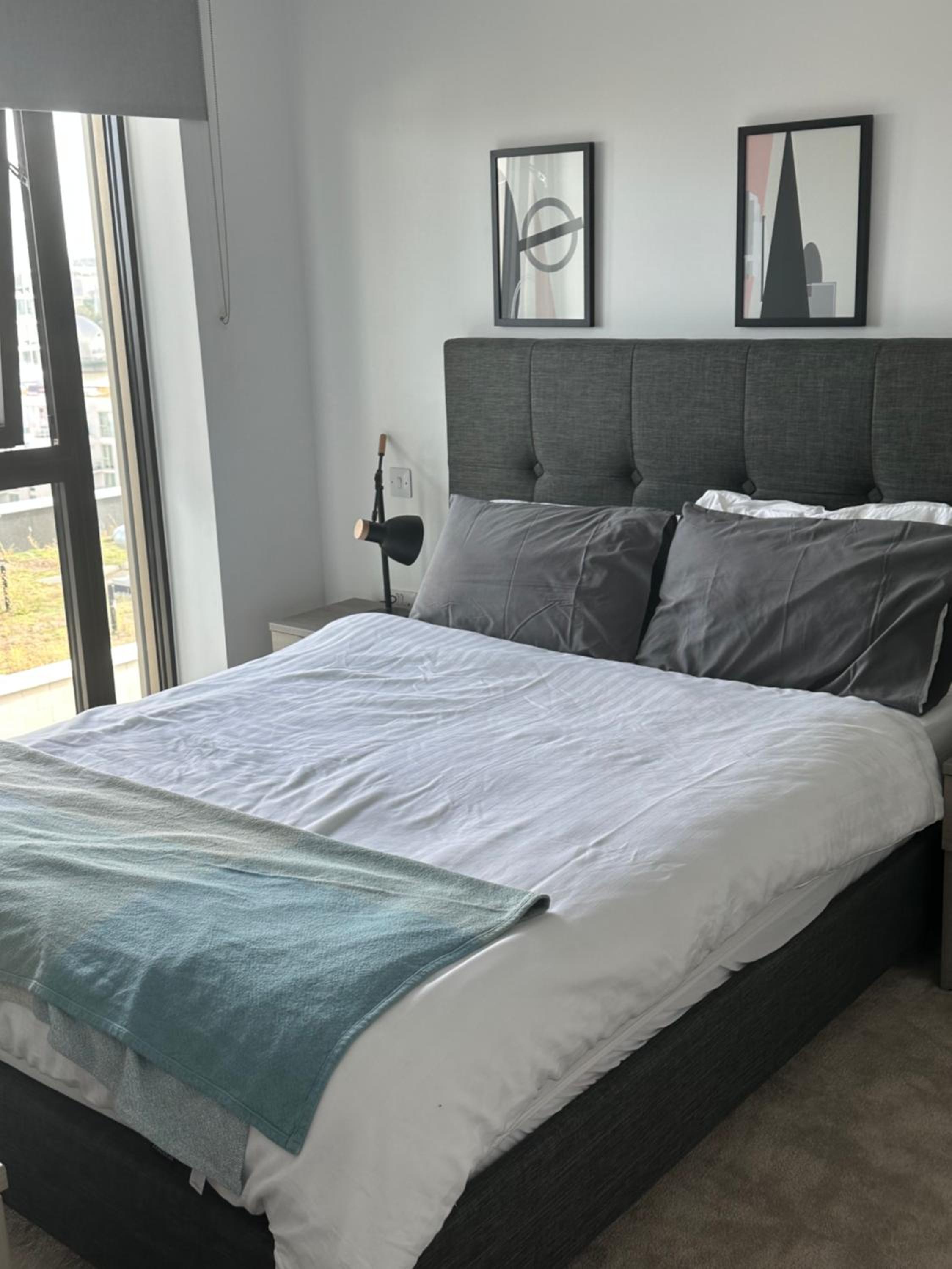 Spacious modern 1 bed Apartment.