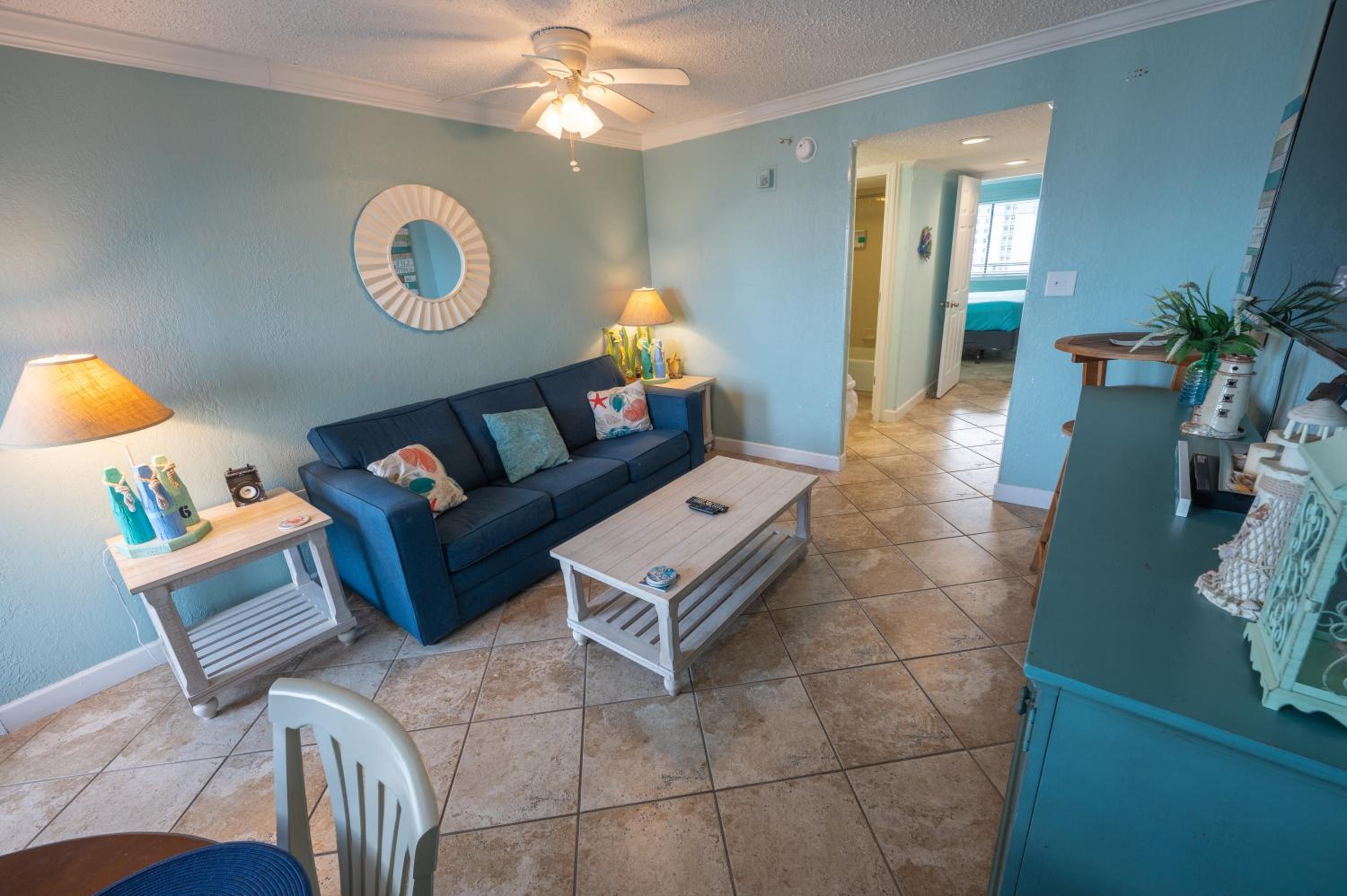 New Honeymoon Suite/King Bluewater Resort & Views! view 5