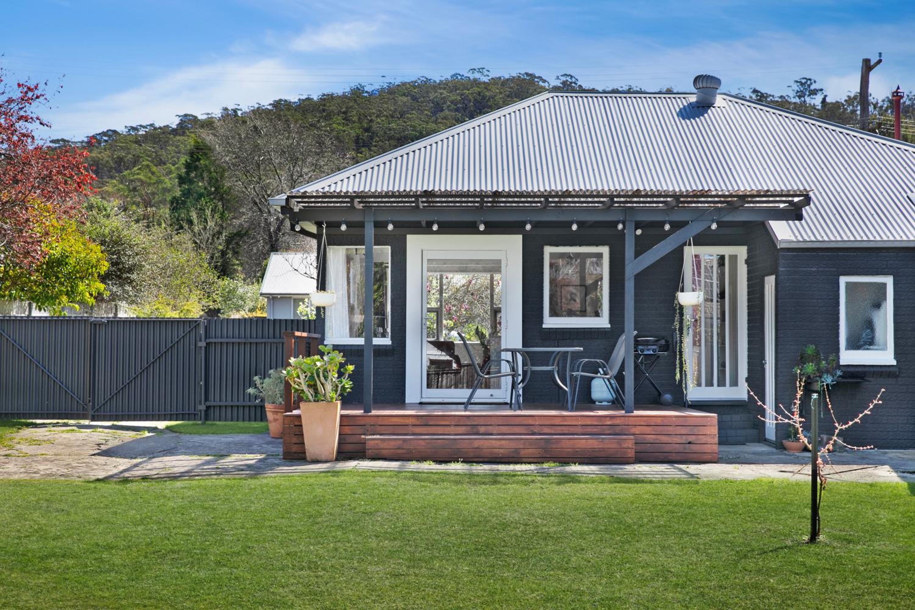 The Alfred, Mittagong