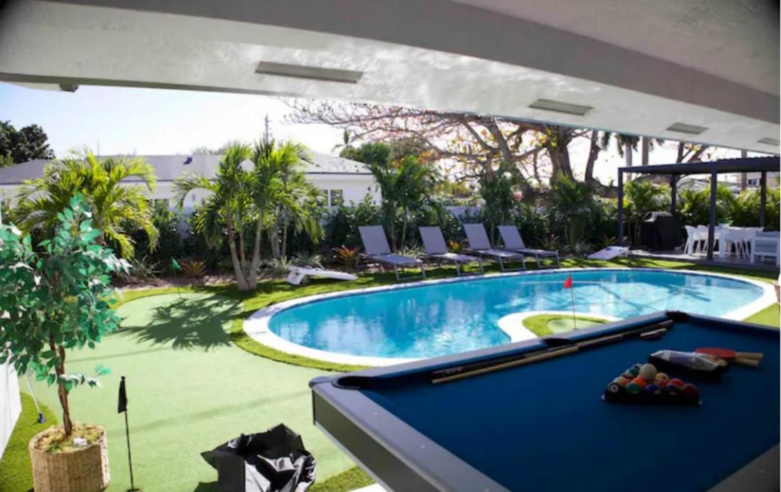 Premium Miami Villa Resort Pool, Golf & BB Court L05