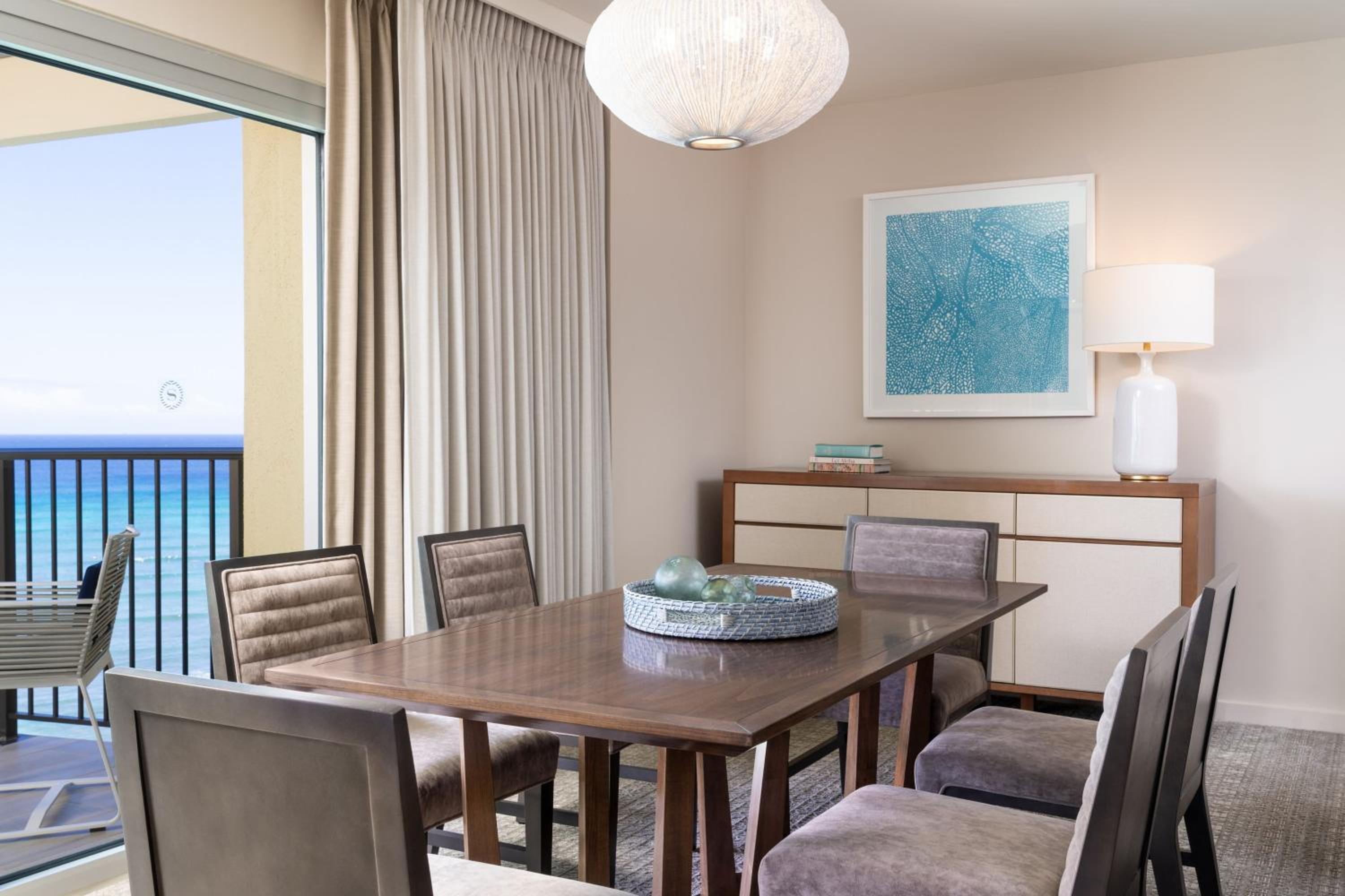 Sheraton Waikiki Beach Resort 40