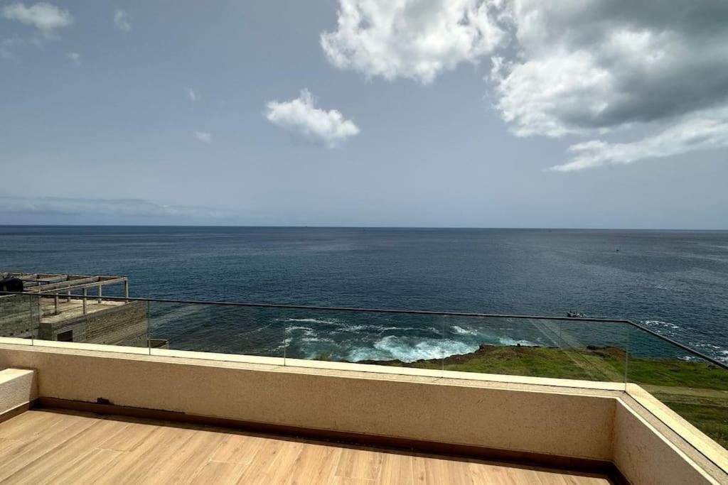 Ocean Mirror Apartment