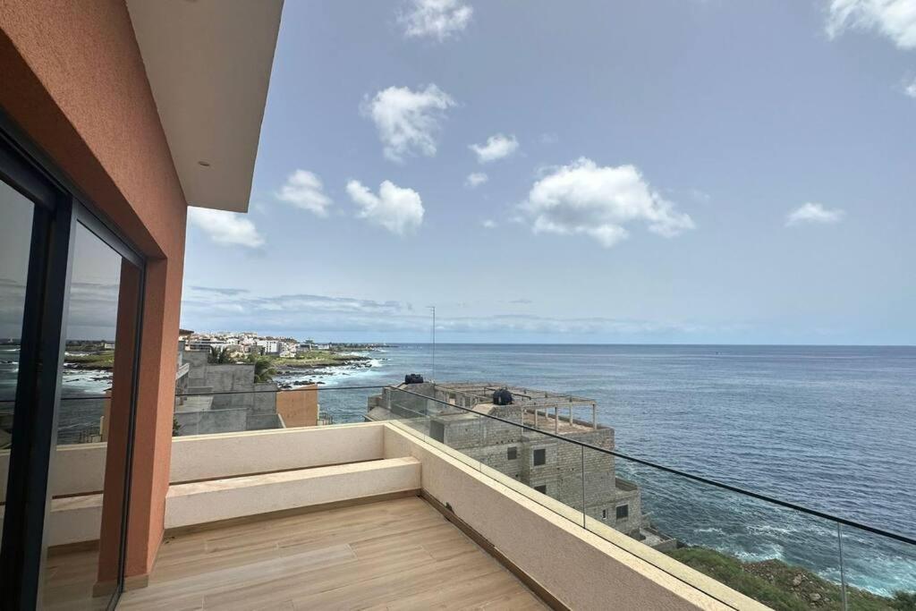 Ocean Mirror Apartment