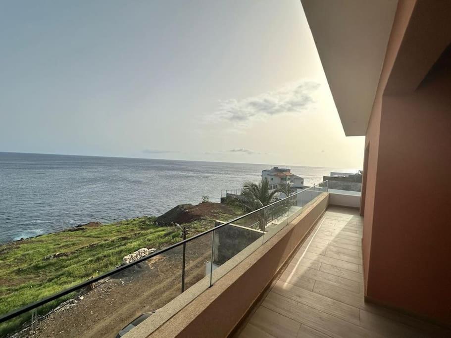 Ocean Mirror Apartment