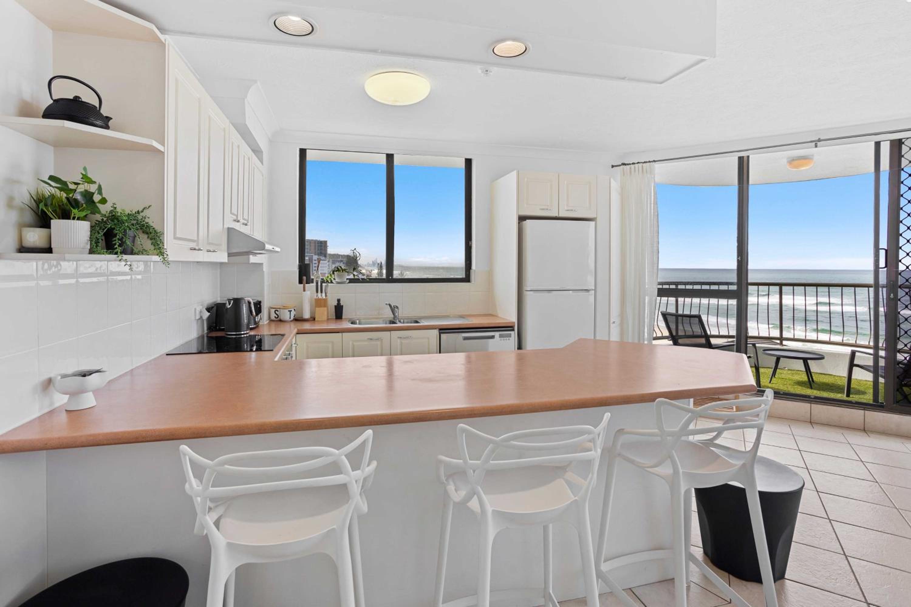 Seascape - Hosted by Burleigh Letting