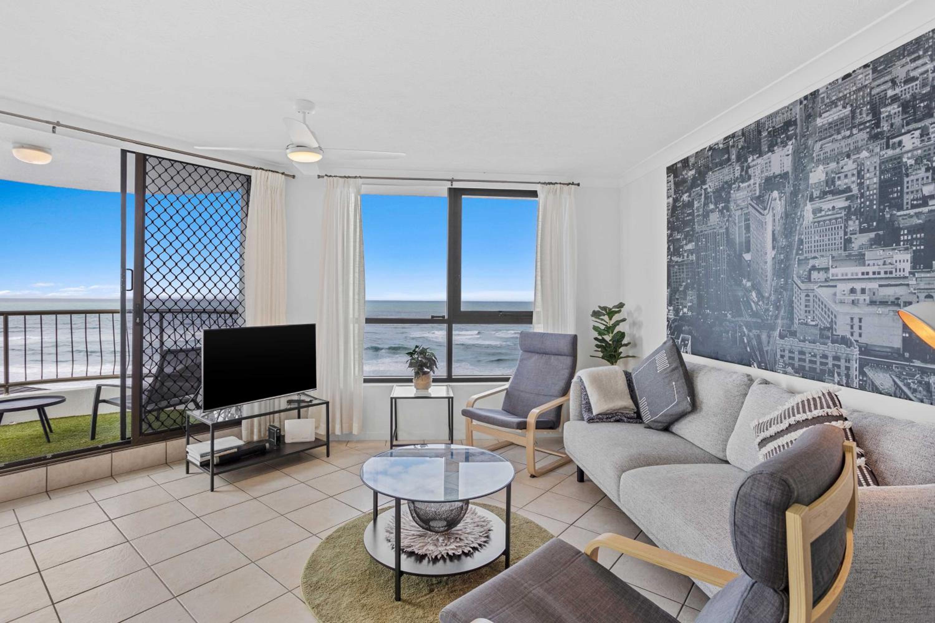 Seascape - Hosted by Burleigh Letting