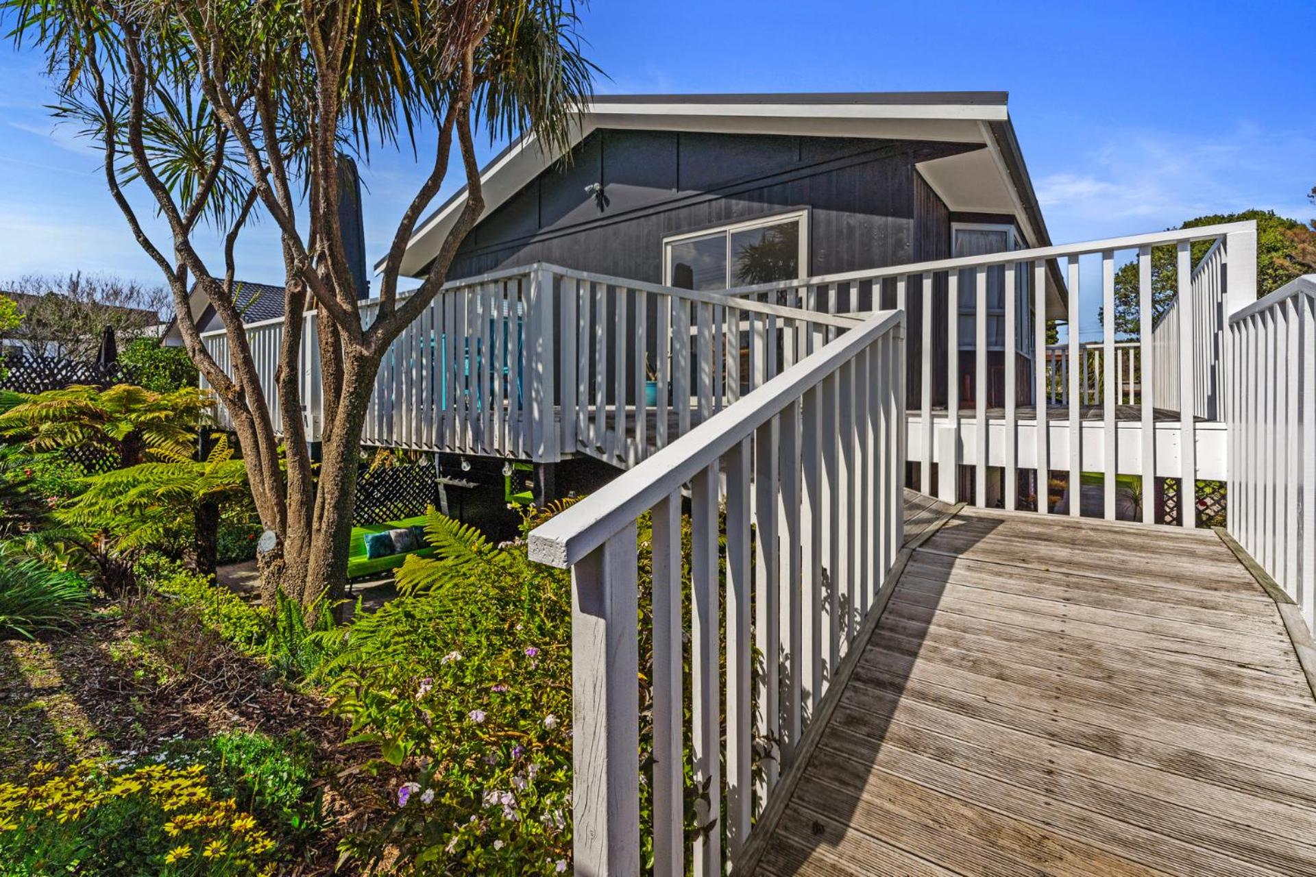 Coastal Oasis - Papamoa Beach Holiday Home view 5
