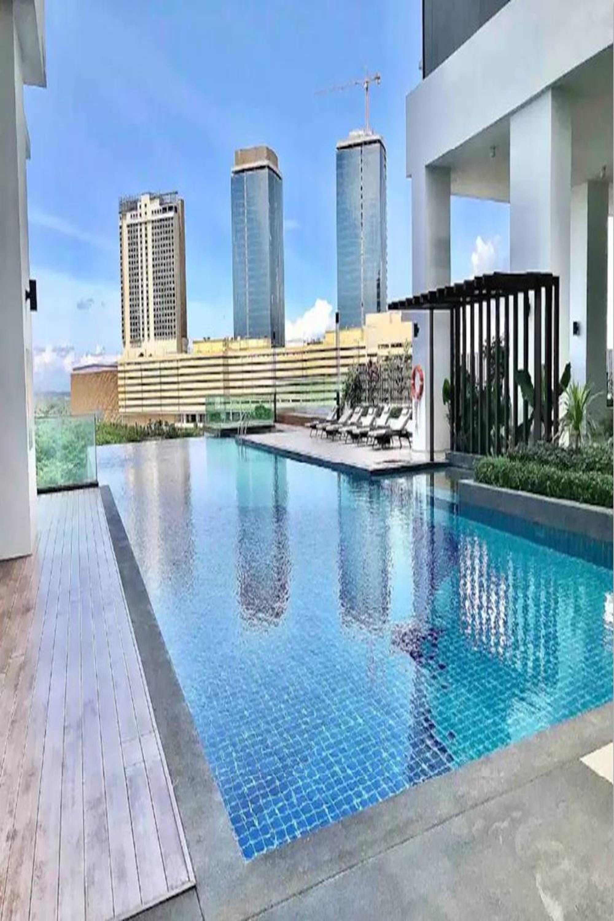 Comfortable 2BR Mosaic Mid Valley Southkey 5-6 Pax