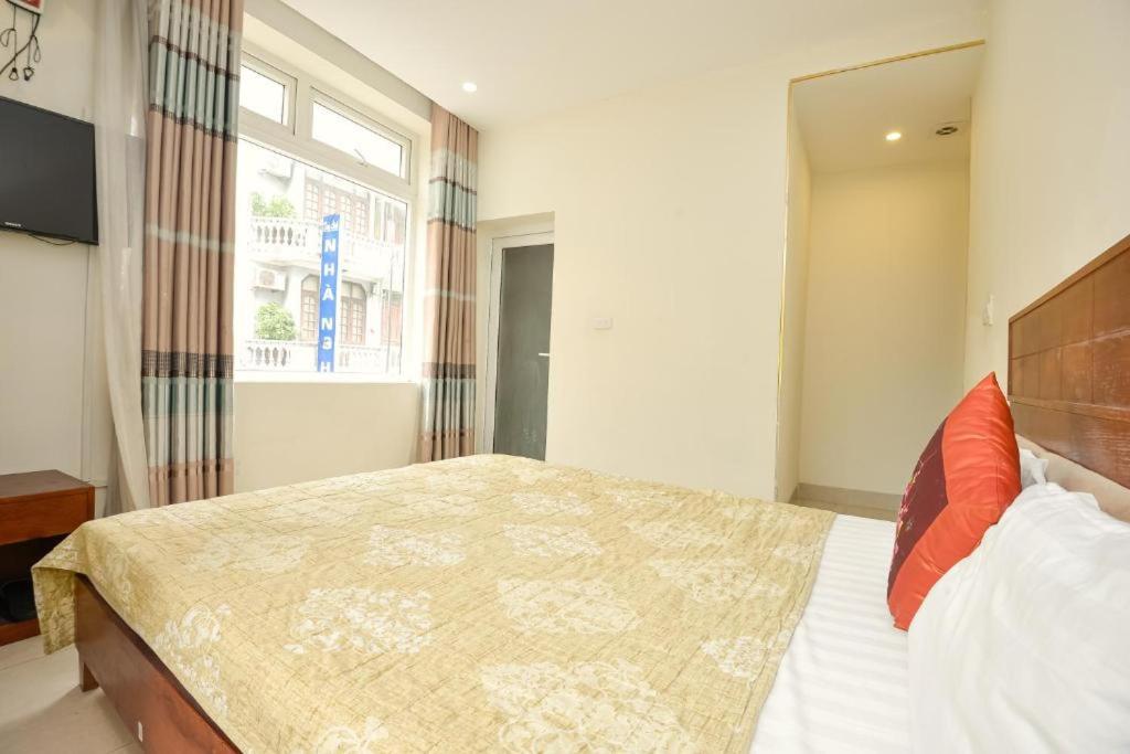 Hà Nội Vàng Hotel HN - by BAY LUXURY