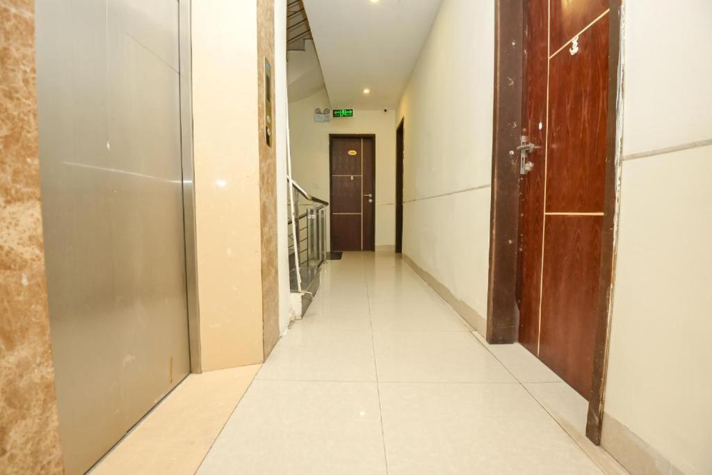 Hà Nội Vàng Hotel HN - by BAY LUXURY