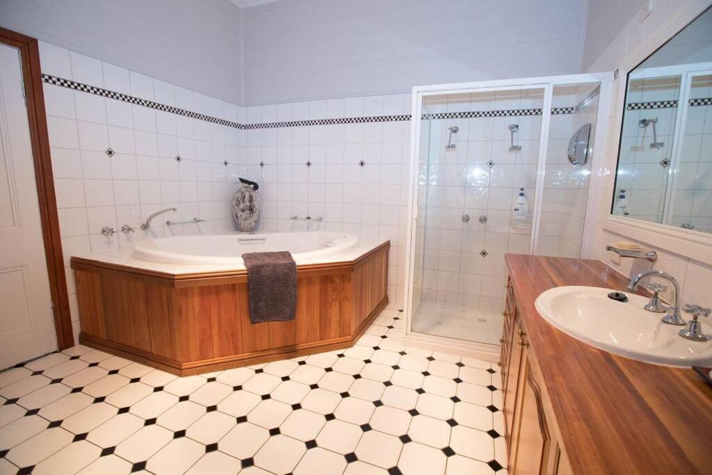 Inglenook Cottage Healesville