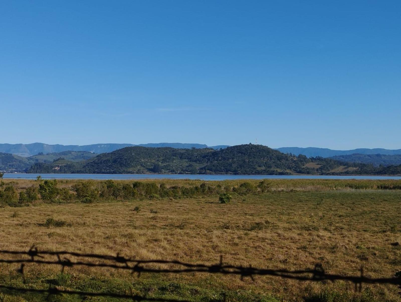 Sítio em Torres com Piscina e vista para Lagoa da Itapeva - Sítio Éden