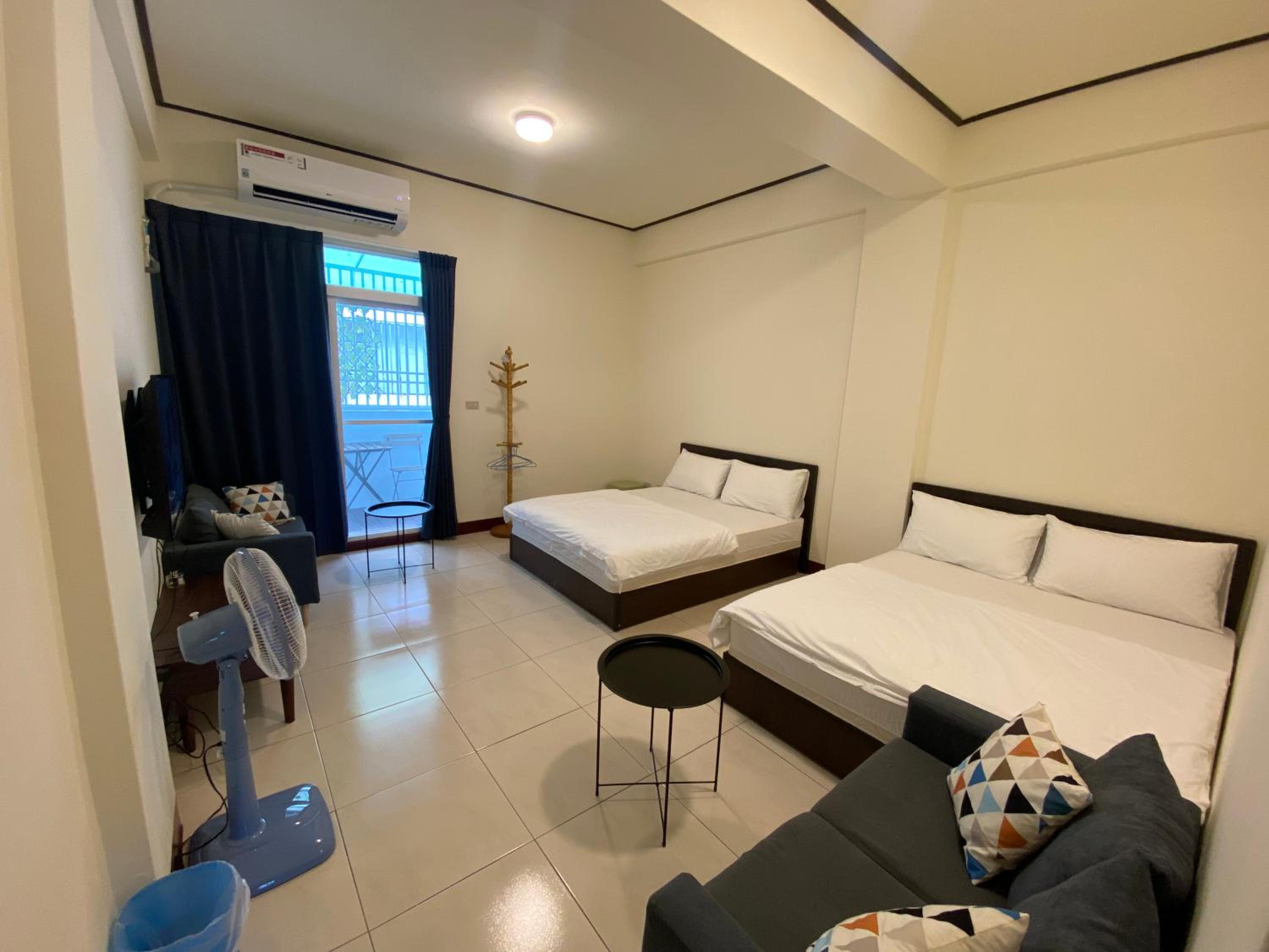 Taitung Frog Homestay view 3