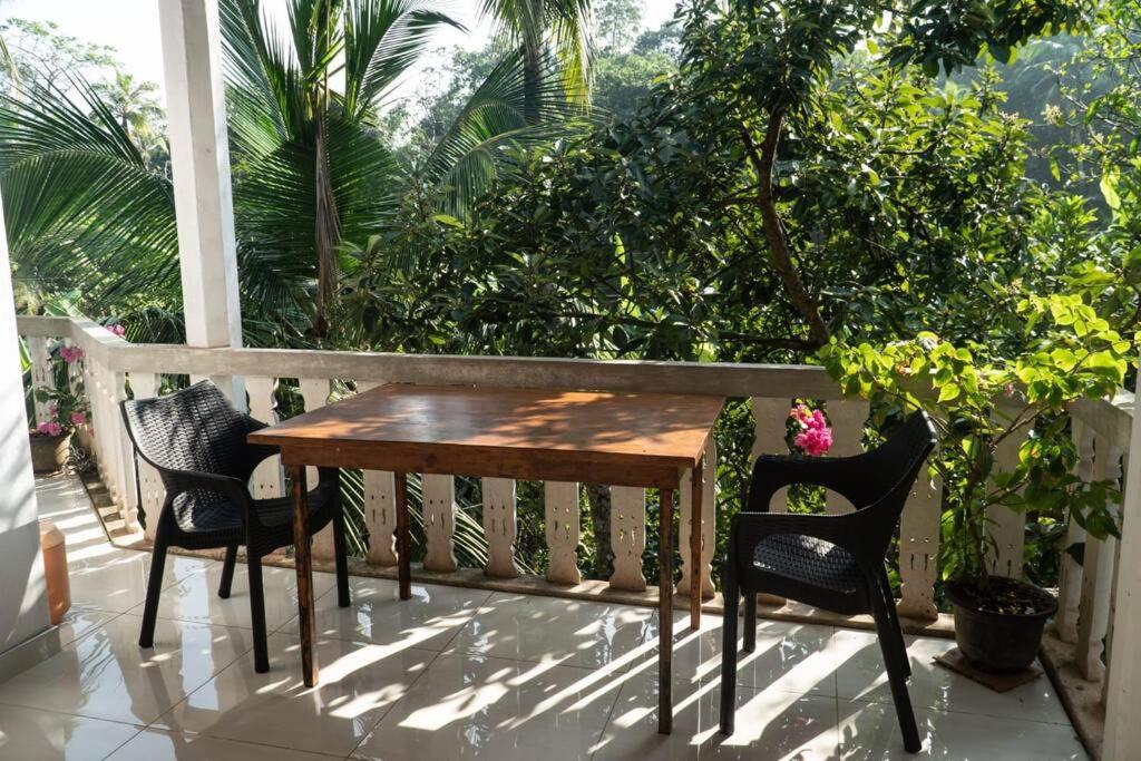 Unawatuna Villa Bird Nest view 4