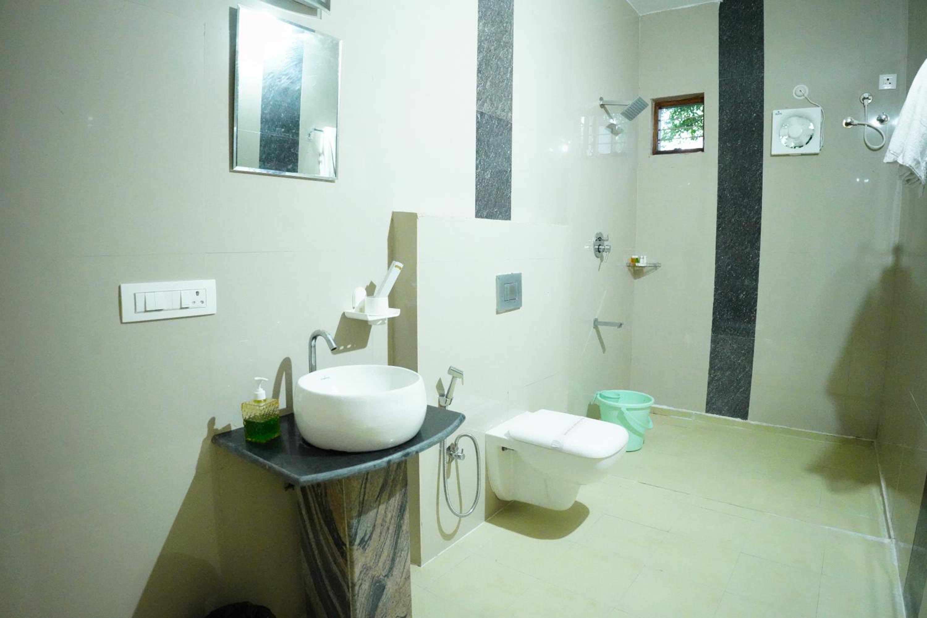RICHBERRY- A Premium Plantation Villa's