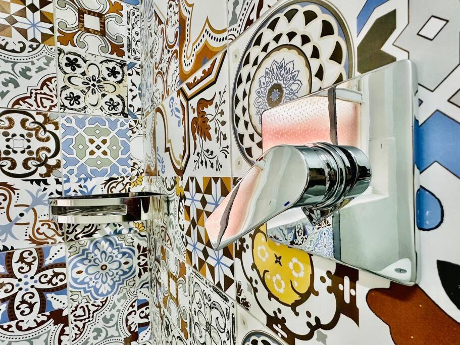 Central Bachelor Apartment - Sea Point