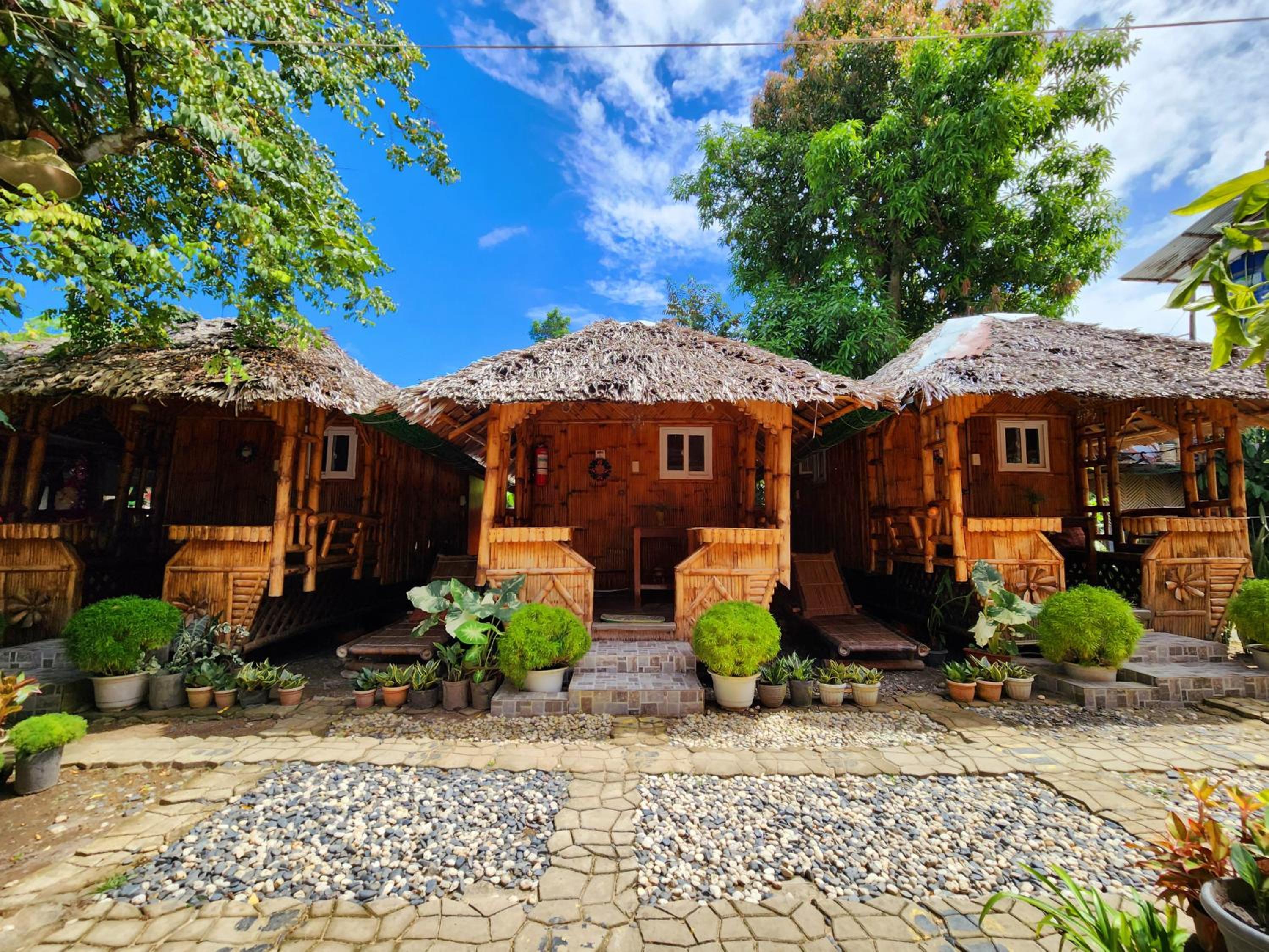 Uno Dus Tourist Inn