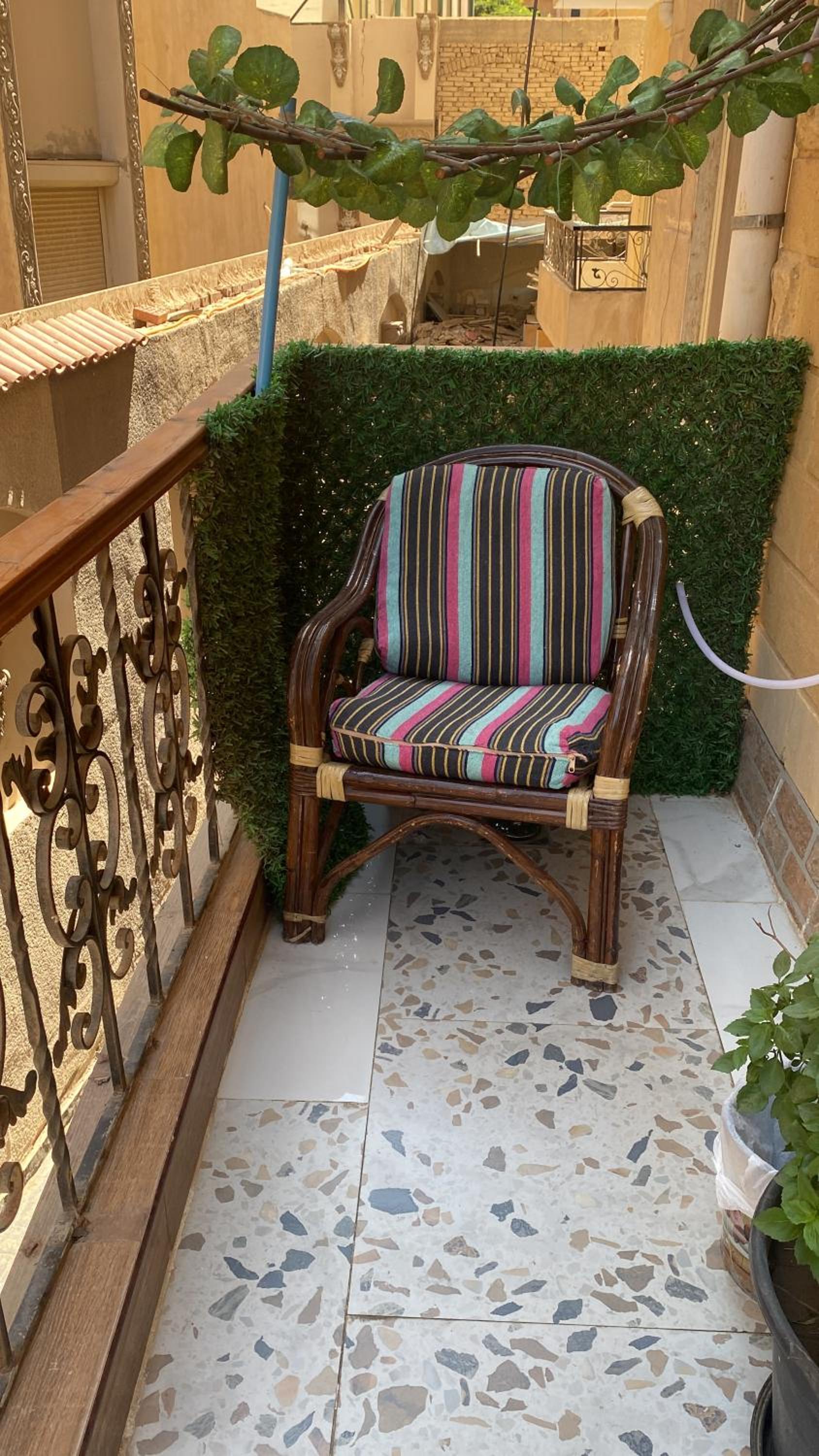 Sunny airport studio New Cairo