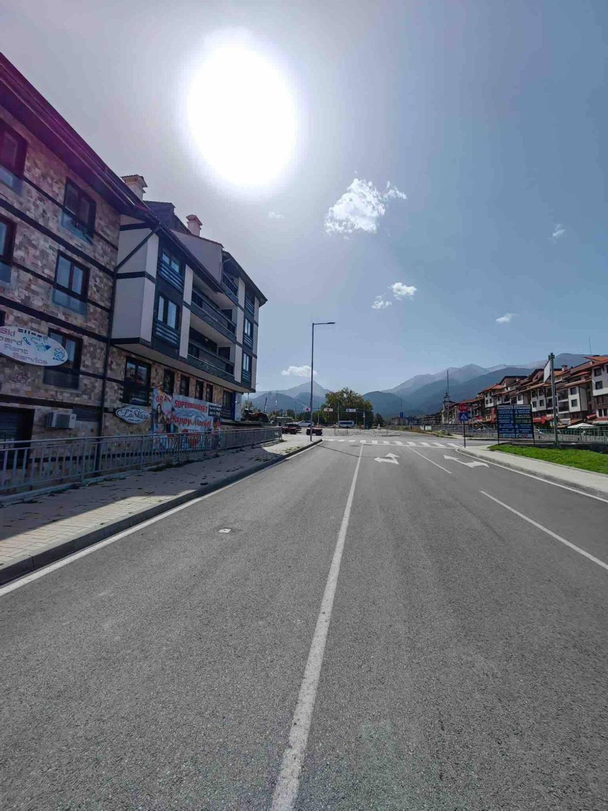 Mountain Paradise 4 - 1 Bedroom - Gondola, 100m away - Washer