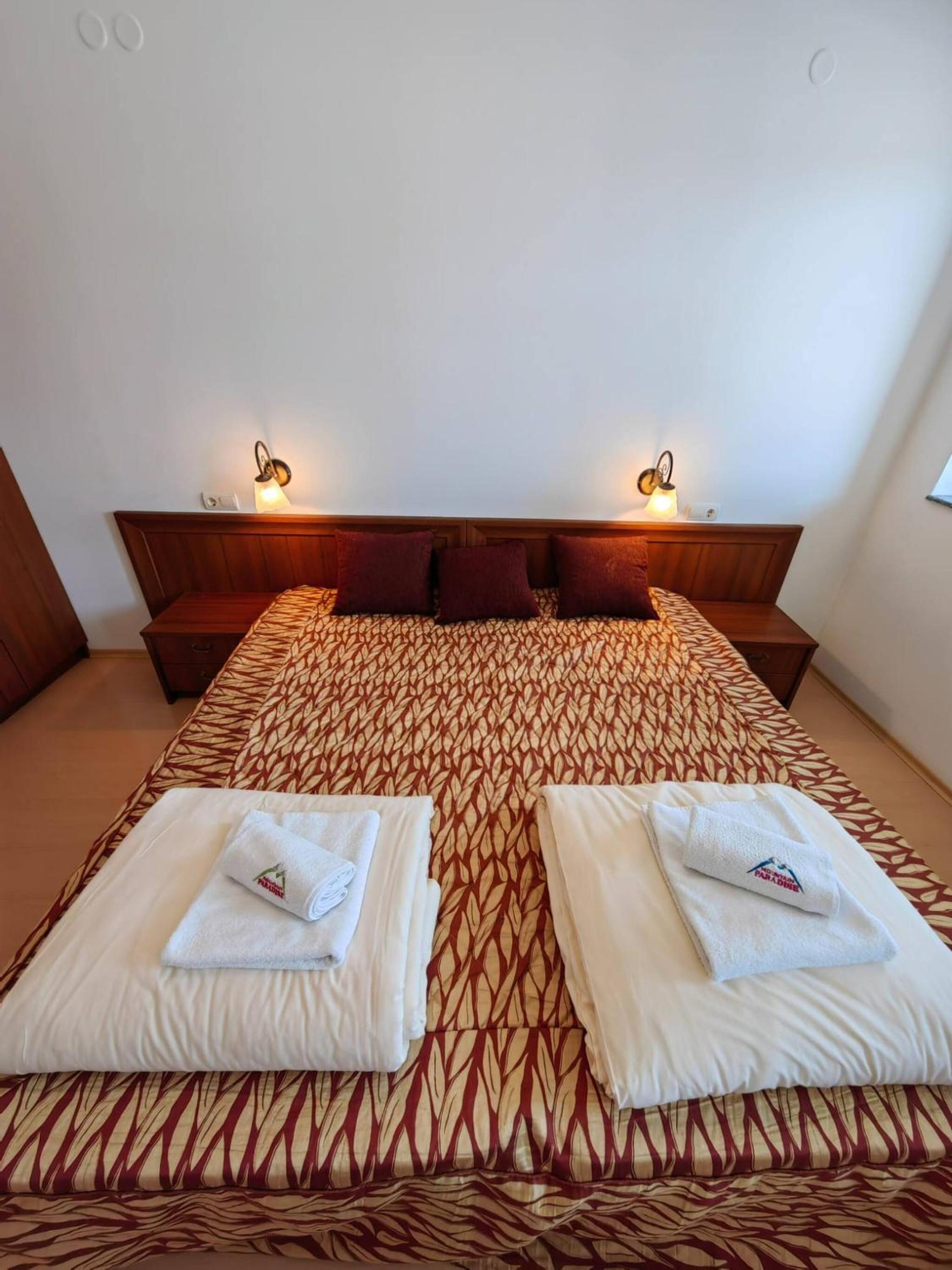 Mountain Paradise 4 - 1 Bedroom - Gondola, 100m away - Washer