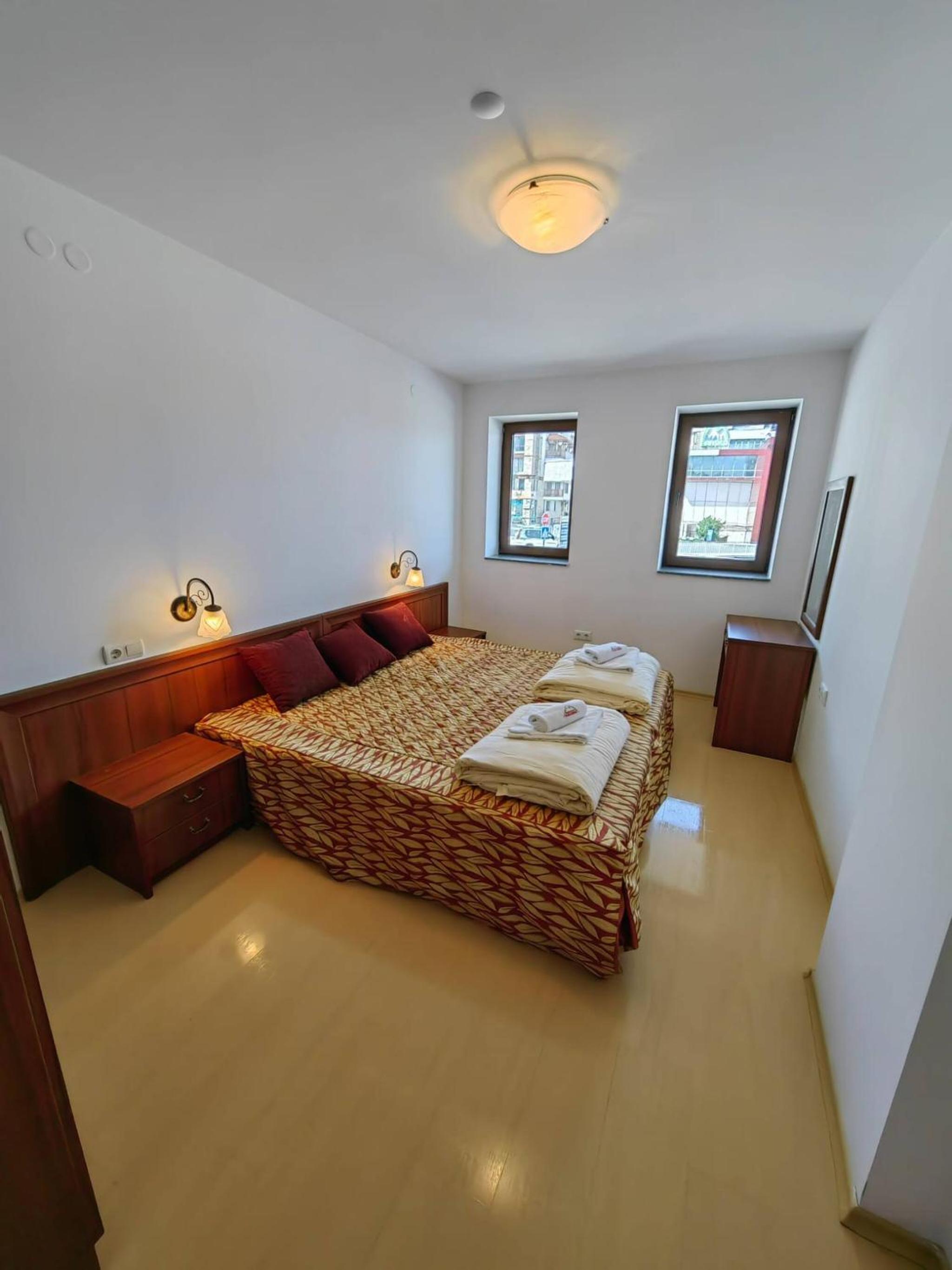 Mountain Paradise 4 - 1 Bedroom - Gondola, 100m away - Washer