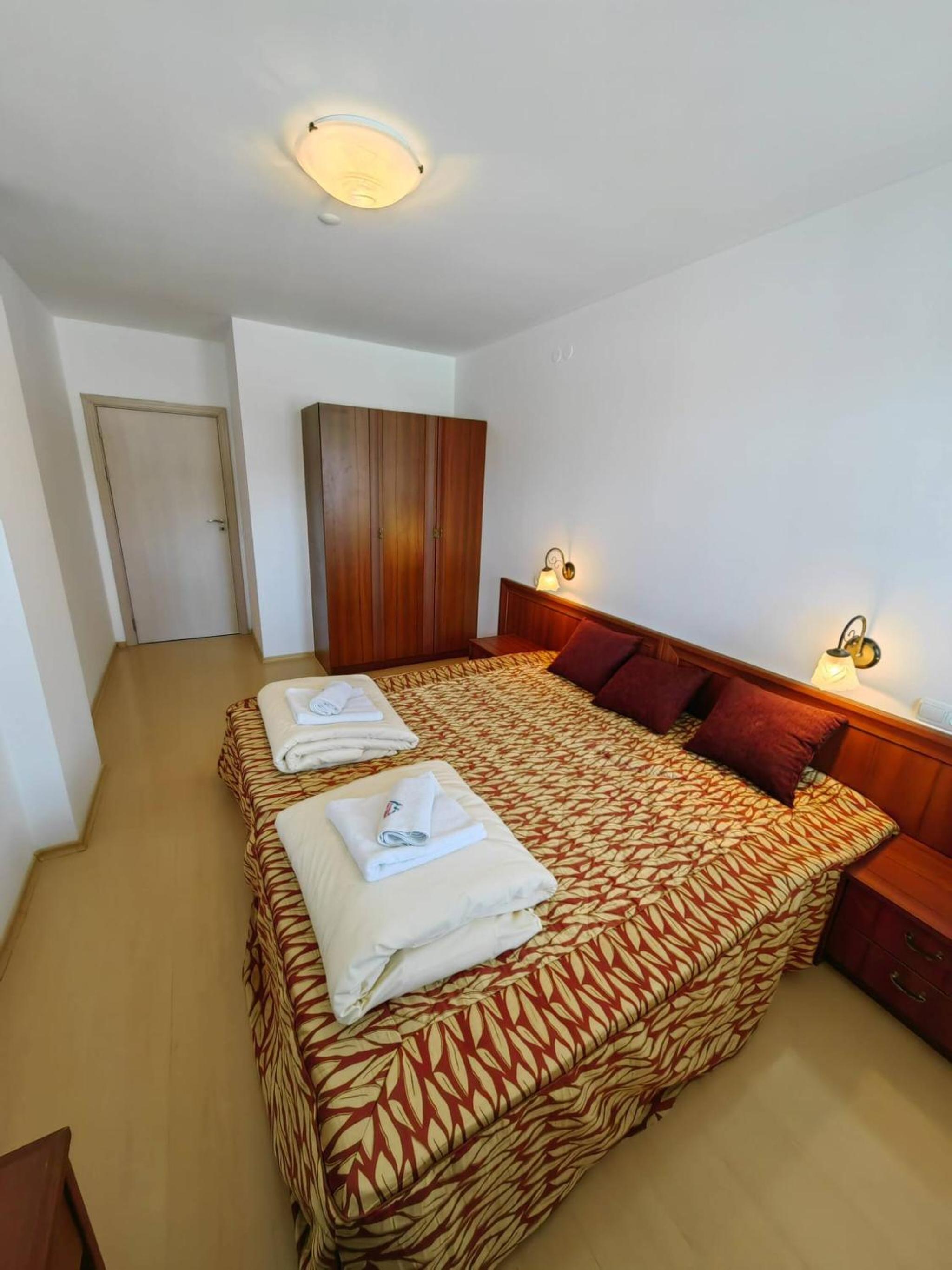 Mountain Paradise 4 - 1 Bedroom - Gondola, 100m away - Washer