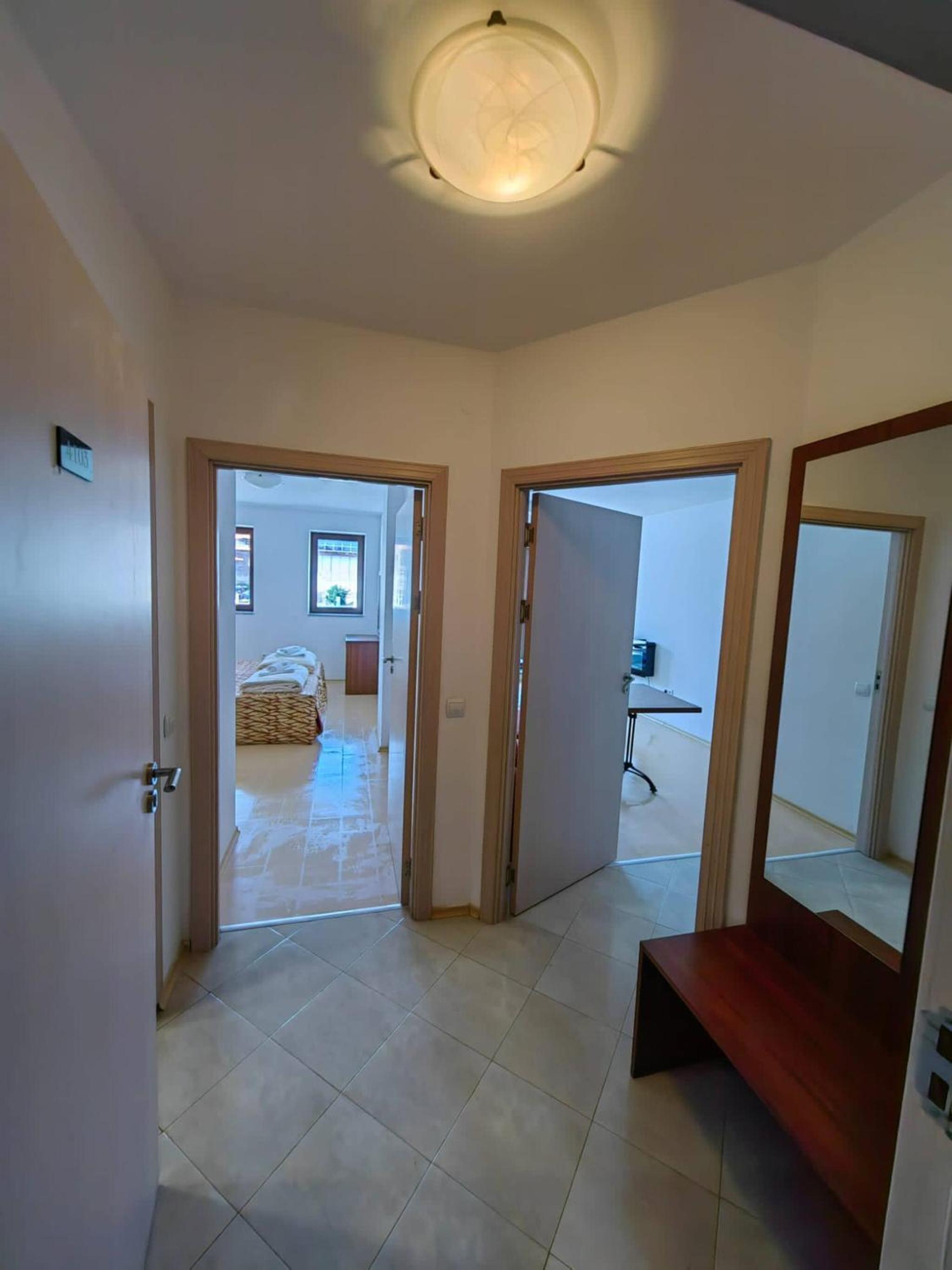 Mountain Paradise 4 - 1 Bedroom - Gondola, 100m away - Washer
