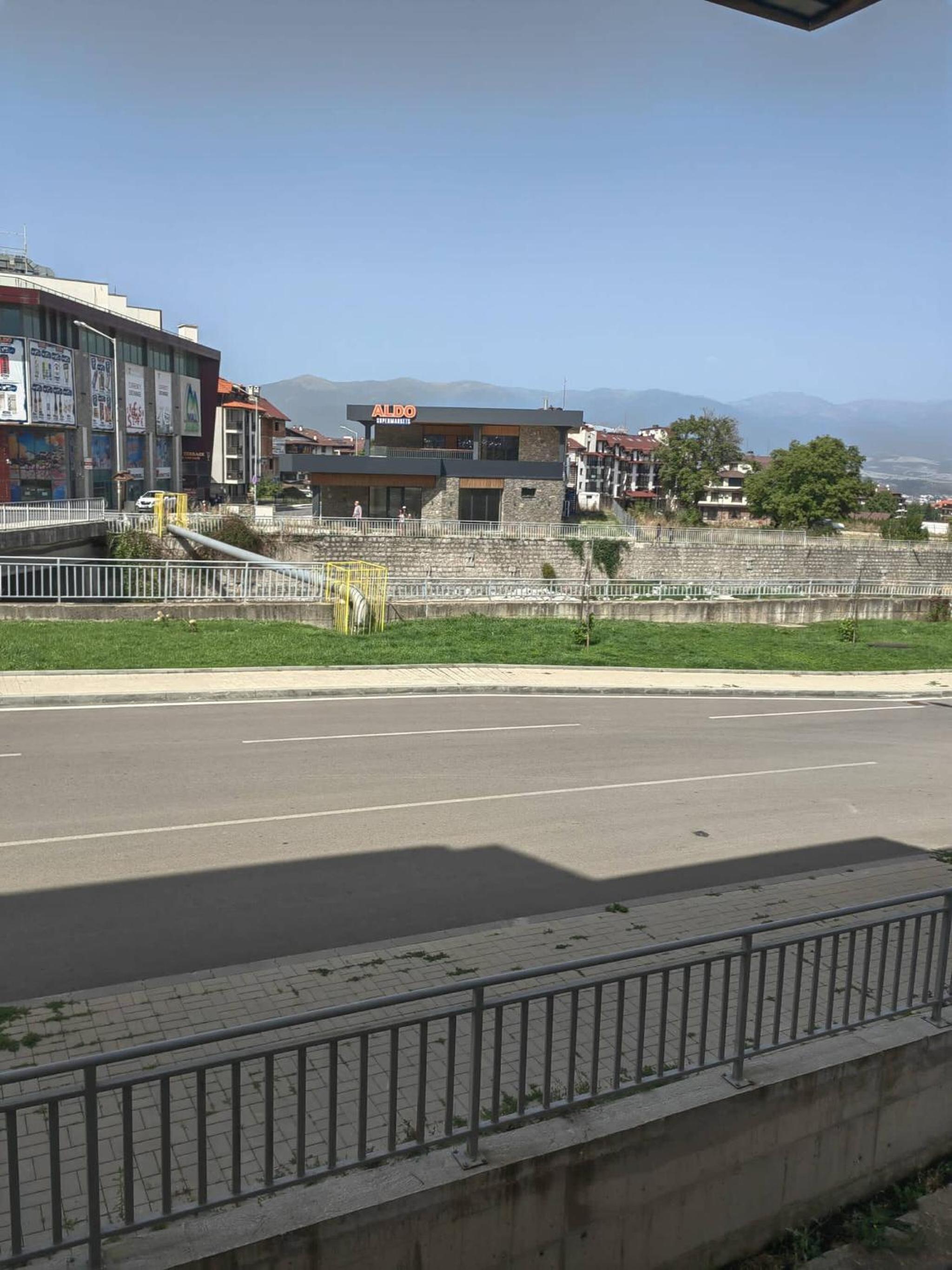 Mountain Paradise 4 - 1 Bedroom - Gondola, 100m away - Washer