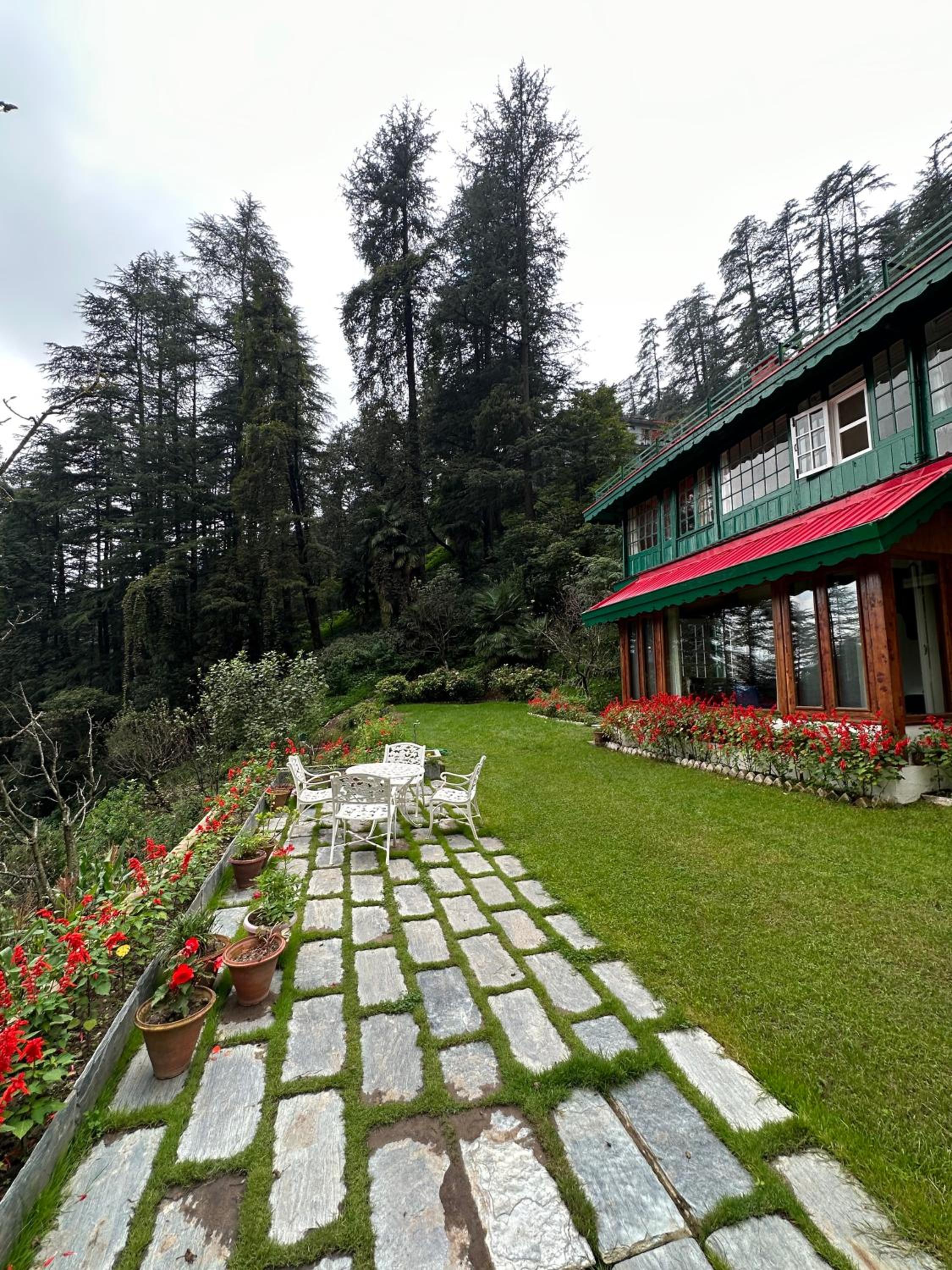 Dimple Lodge, Simla