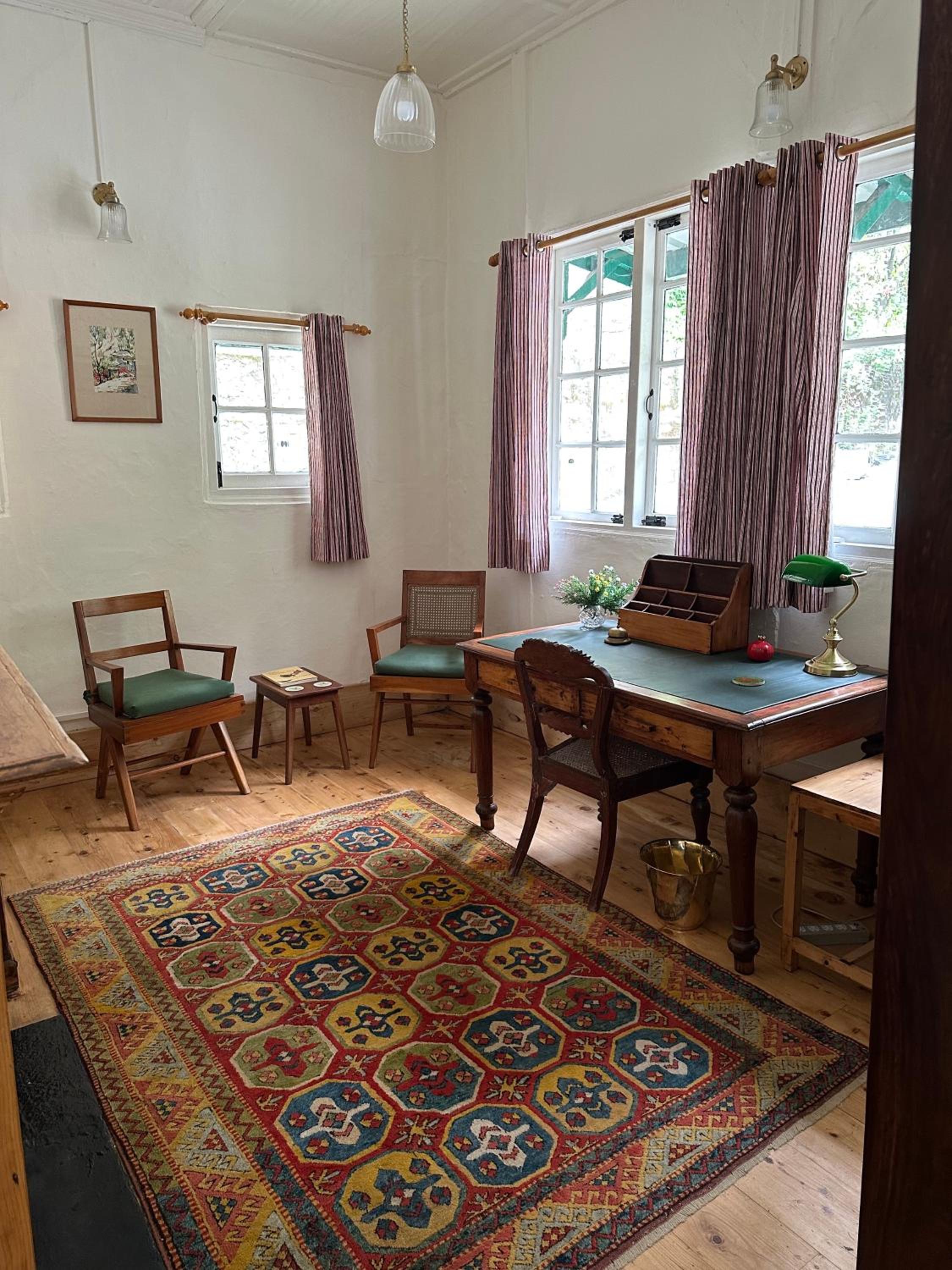 Dimple Lodge, Simla