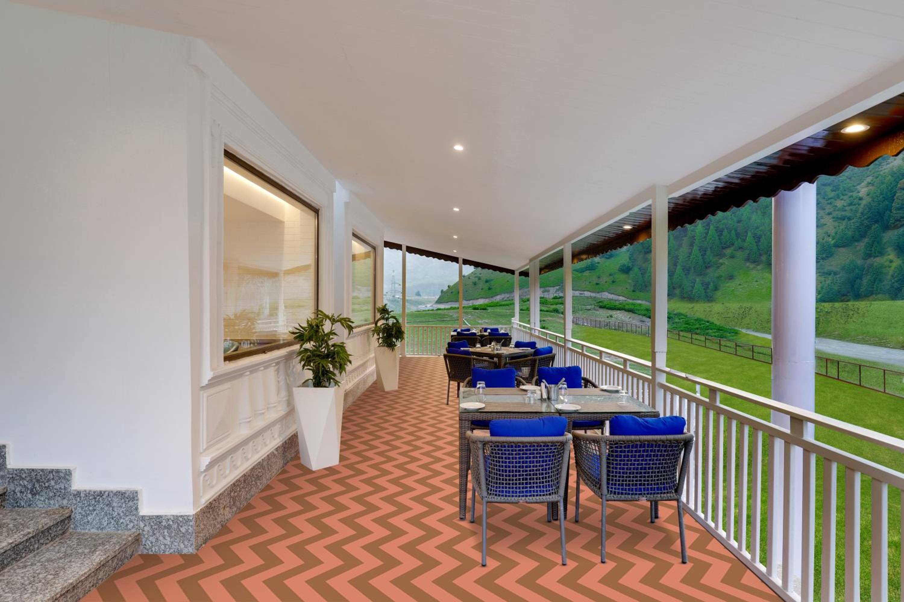Lemon Tree Hotel, Sonmarg by the Riverside