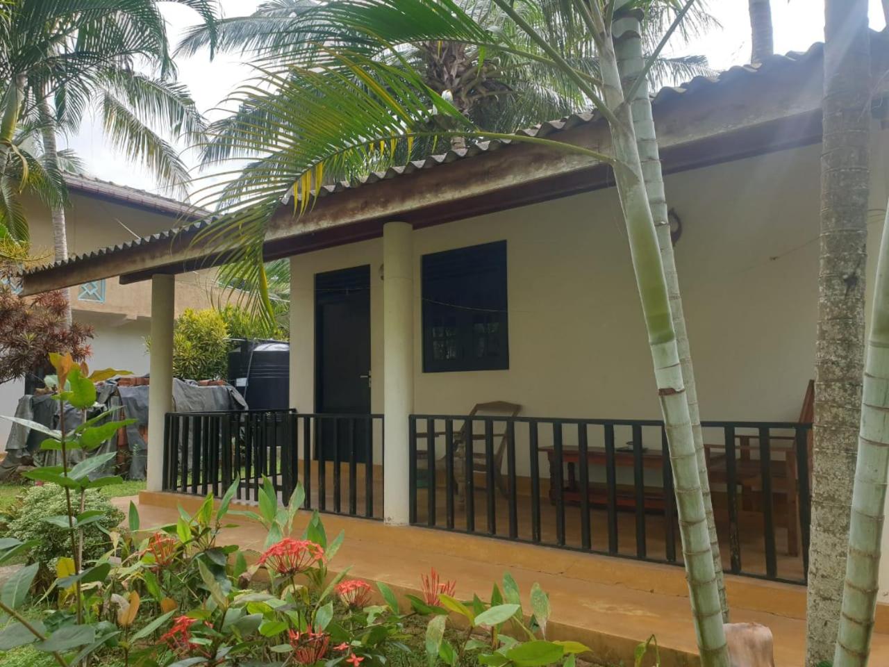 Beach Lagoon Guesthouse