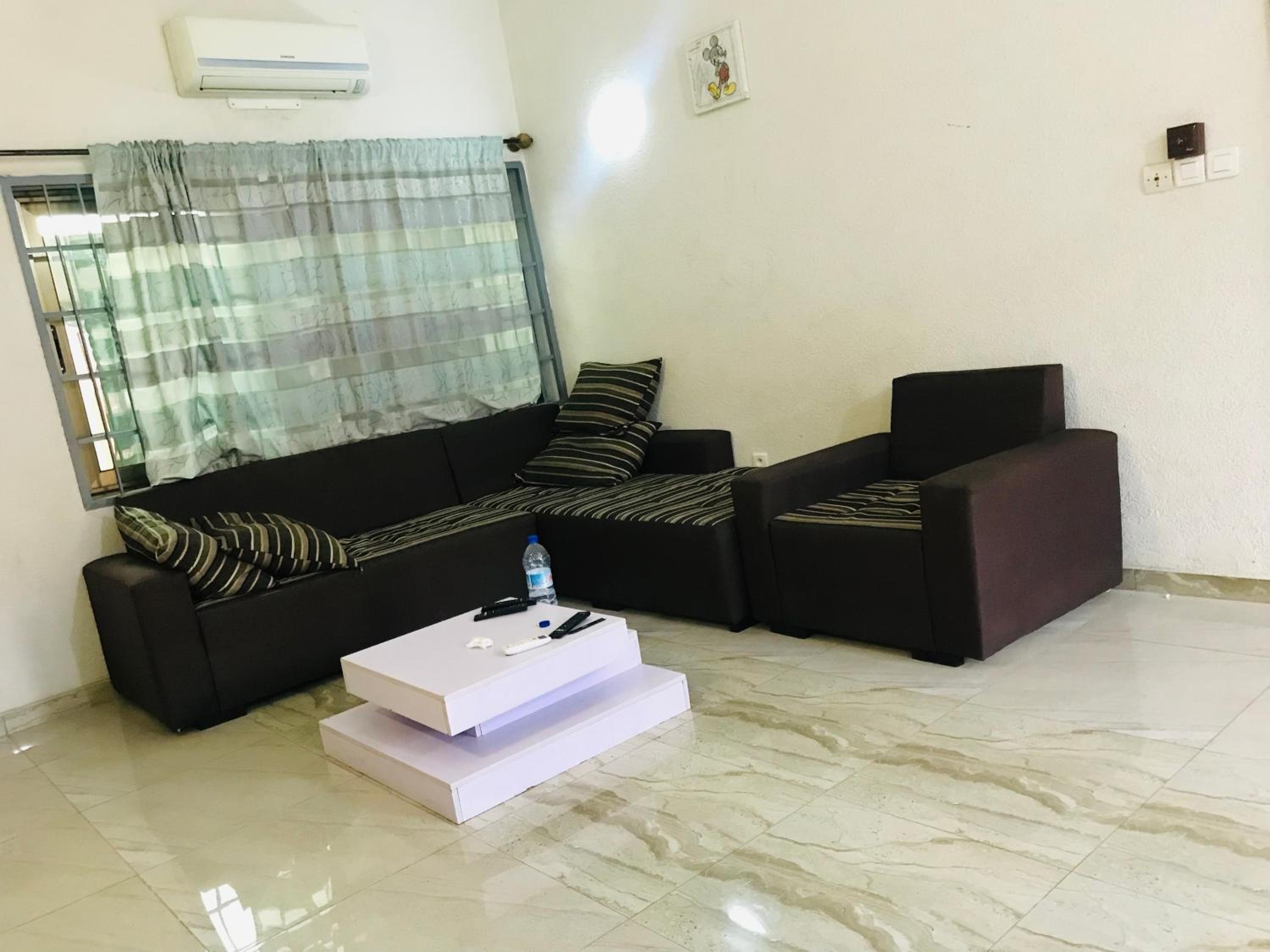 Toopa guest house
