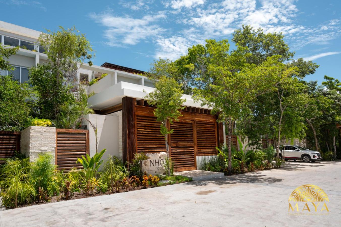 NHOA 302C Lux 1BR Condo Top Jungle View Aldea Zama