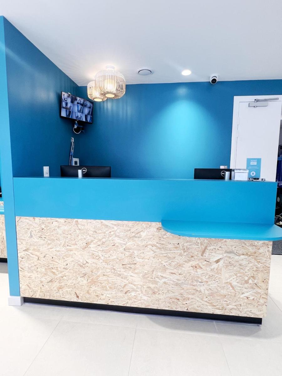hotel reception