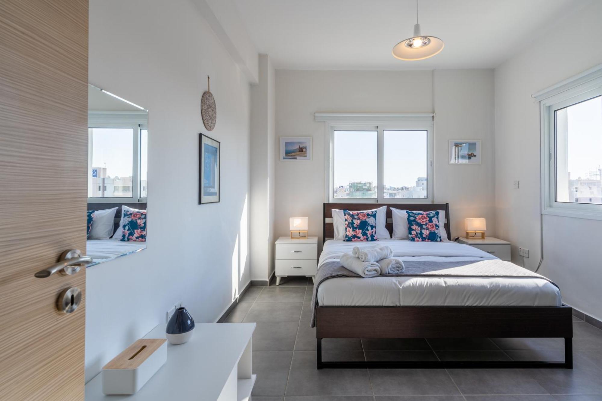 Emerald’s 2-Bedroom Apartment in Larnaca